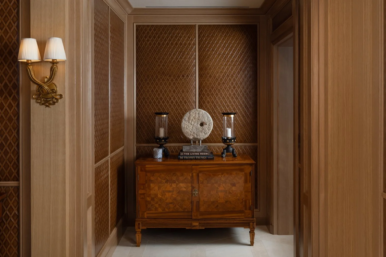 Arrabelle484_EntryHall3 copy.jpg