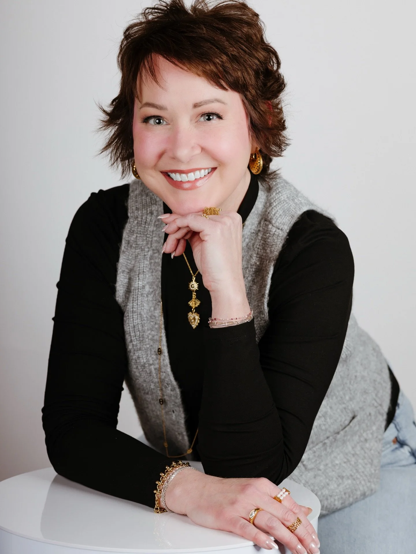 Loved shooting Headshots with Danielle, owner of River Valley Designs, located in Centre Market 💕

If you&rsquo;re looking for boutique clothing or custom jewelry, this is the spot in Wheeling to check out. So many unique &amp; beautiful pieces! (Oh