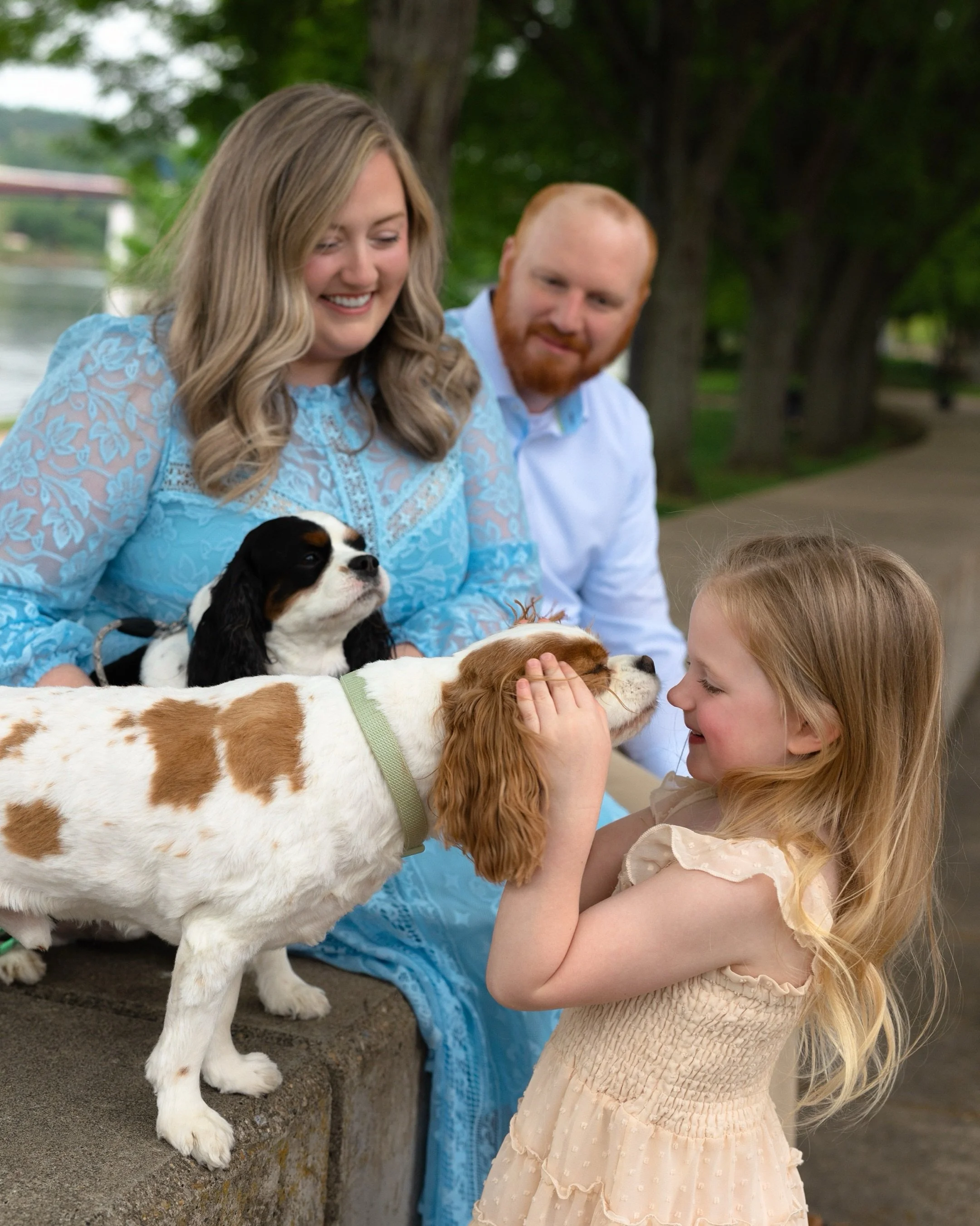 The Baxter Family session at Heritage Port in Downtown Wheeling 🤍✨

Bethany is a family friend, and I&rsquo;ve photographed her and Josh since it was just them and Bailey! Now they have a beautiful daughter, Lizzie, and another pup, Hershey!

It&rsq