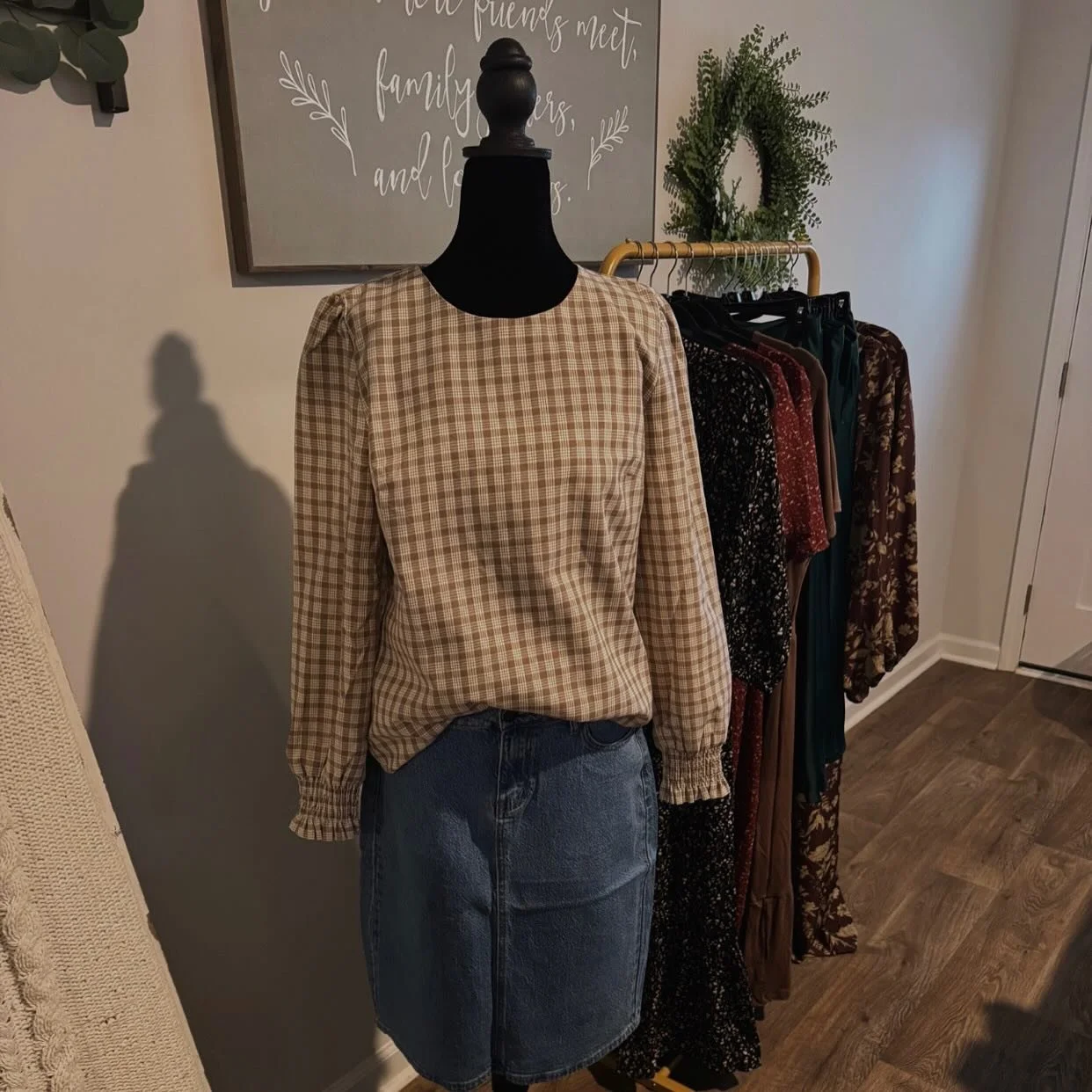 fall is here 🍂🍃🍁 #smallbusinesssaturday