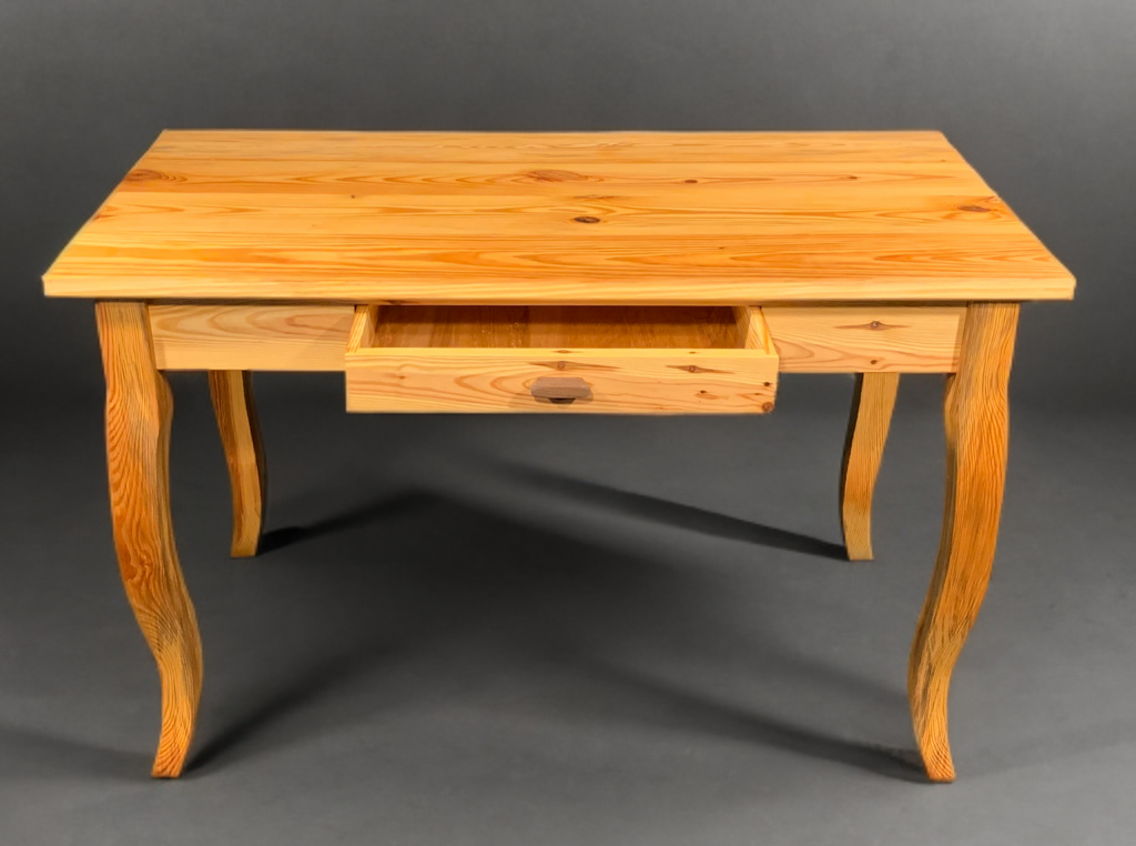 Website Cabriole Desk.PNG