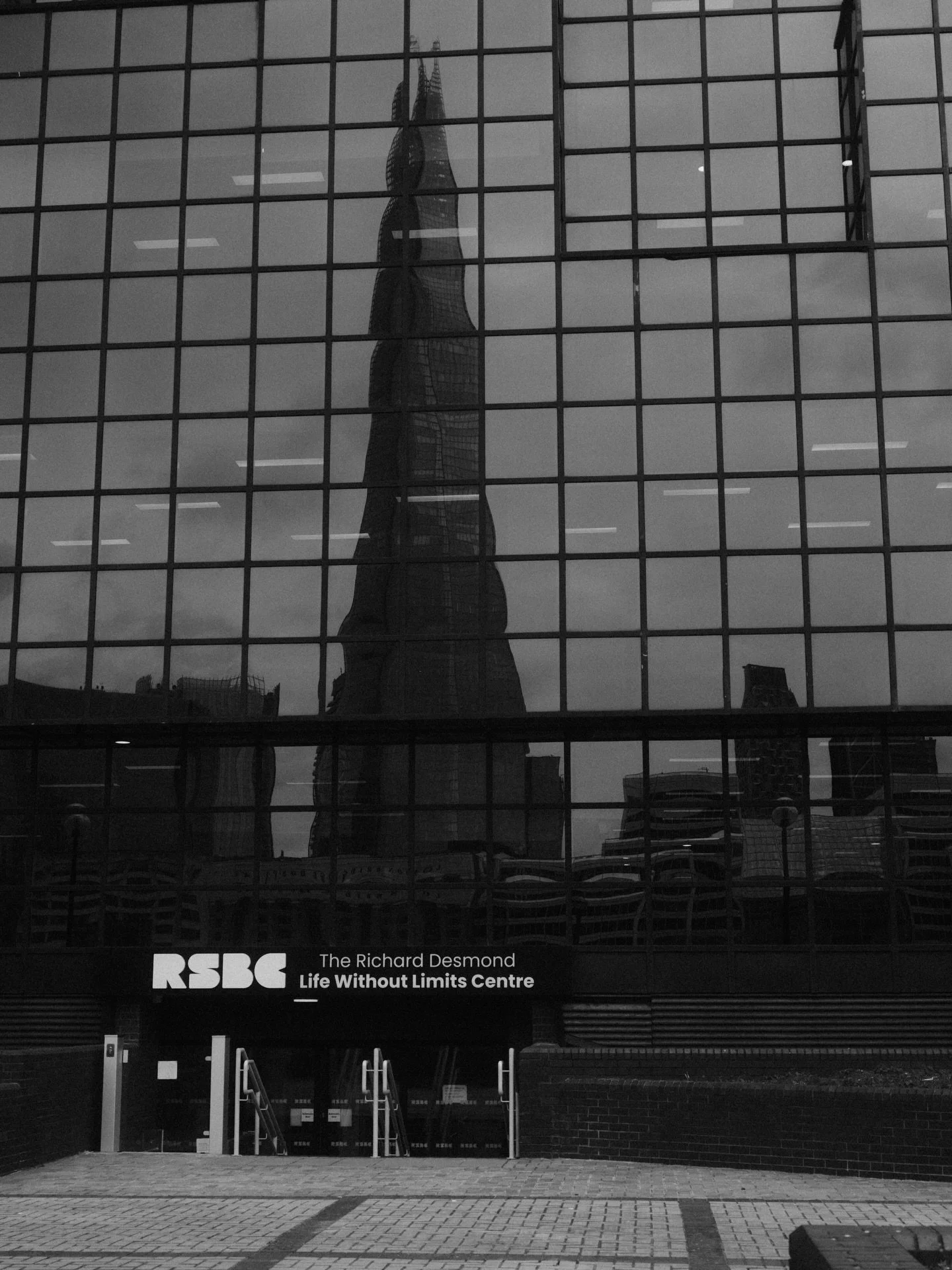 The #shard #london #streetphotography #fujigfx100rf #picoftheday