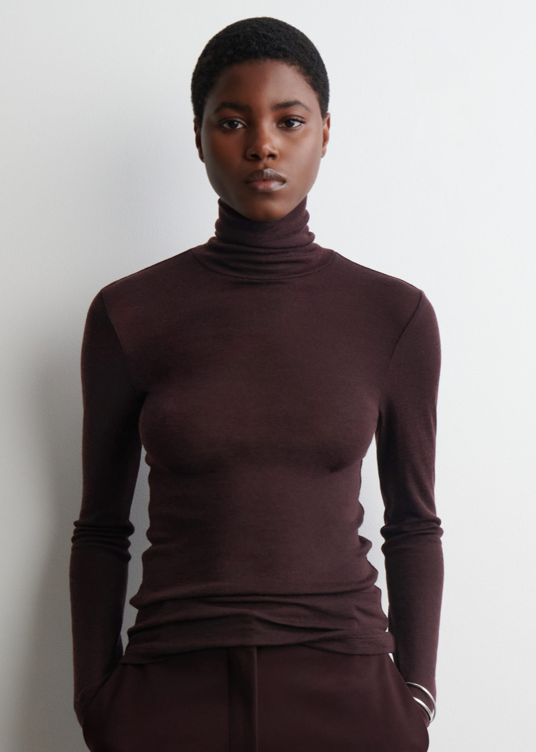 MERINO WOOL HIGH-NECK TOP