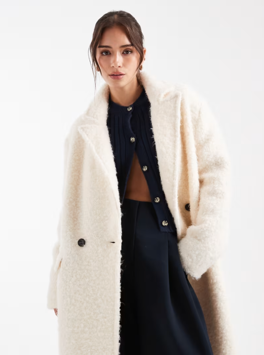 WOOL RICH TEXTURED OVERSIZED COAT