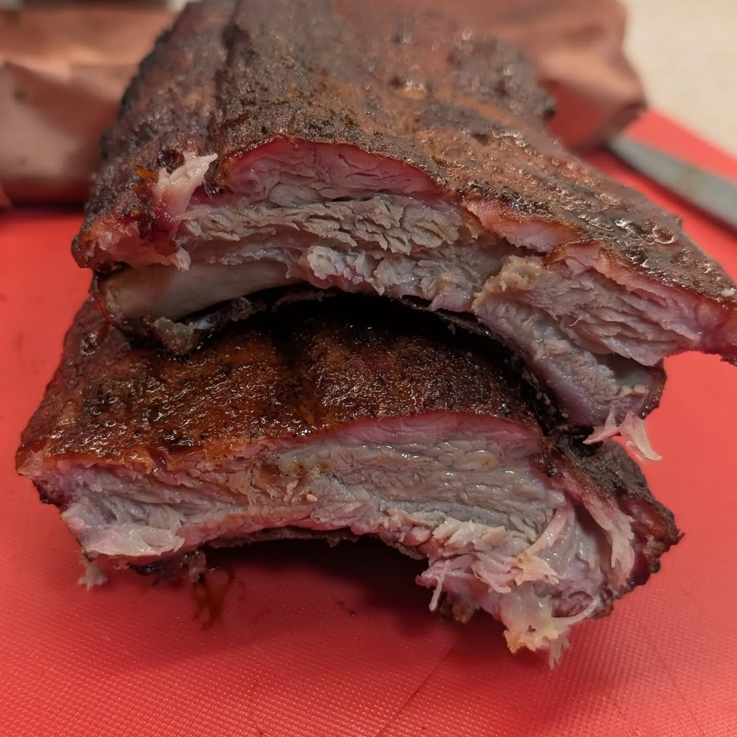 Ribs
🍖🔪♨️
#RI #RhodeIsland #RhodeIslandWedding #RhodeIslandFoodie #Catering #BBQ #SmokedMeat #PitMaster #Foodie #BBQLovers #GrillMaster #Brisket #BurntEnds #PorkBelly #CornBread #Cookout #Food #EVentCatering #GetItWhileItsHot