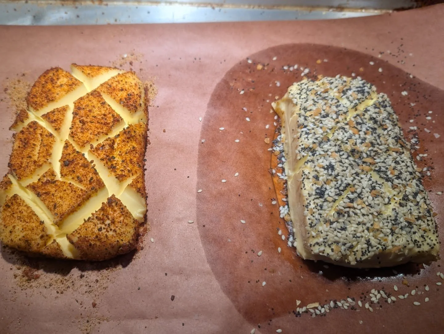 Smoked cream cheese is good.
🍖🔪♨️
#RI #RhodeIsland #RhodeIslandWedding #RhodeIslandFoodie #Catering #BBQ #SmokedMeat #PitMaster #Foodie #BBQLovers #GrillMaster #Brisket #BurntEnds #PorkBelly #CornBread #Cookout #Food #EVentCatering #GetItWhileItsHo