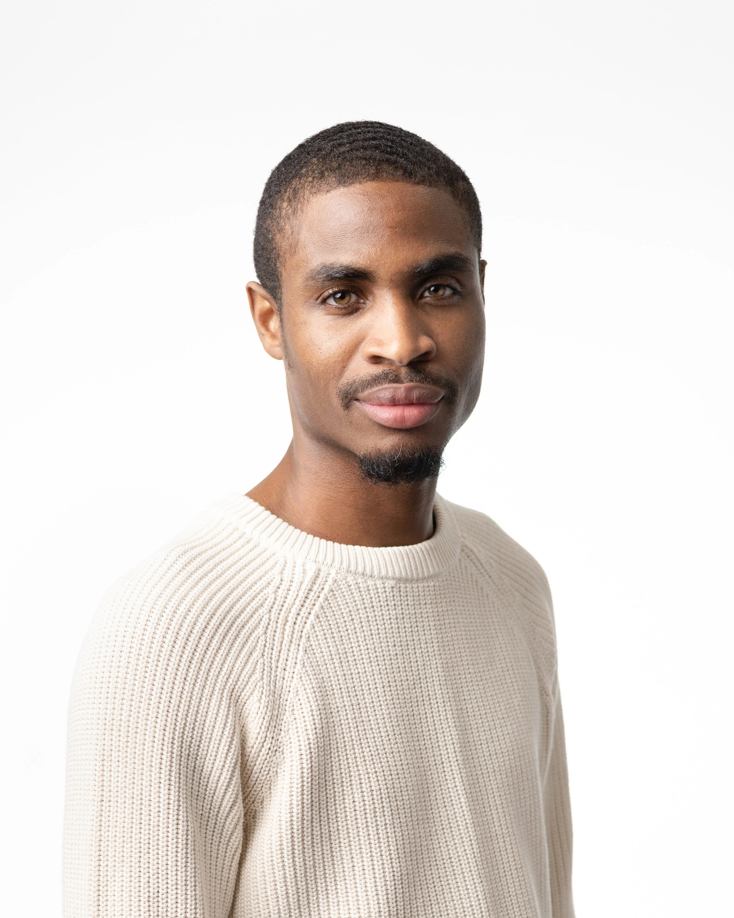 Delvis Simmonds Photography Headshot-2