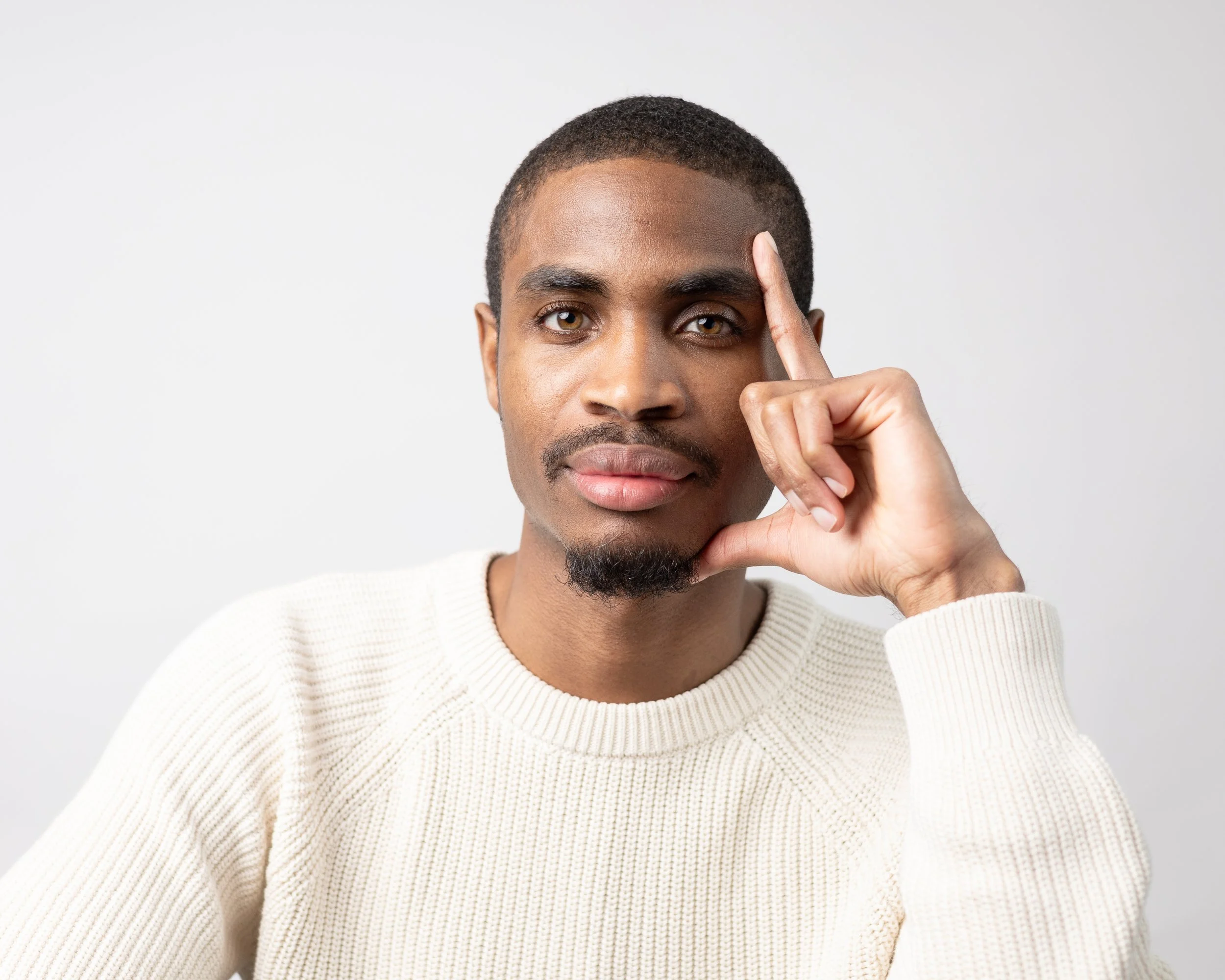 Delvis Simmonds Photography Headshot-2