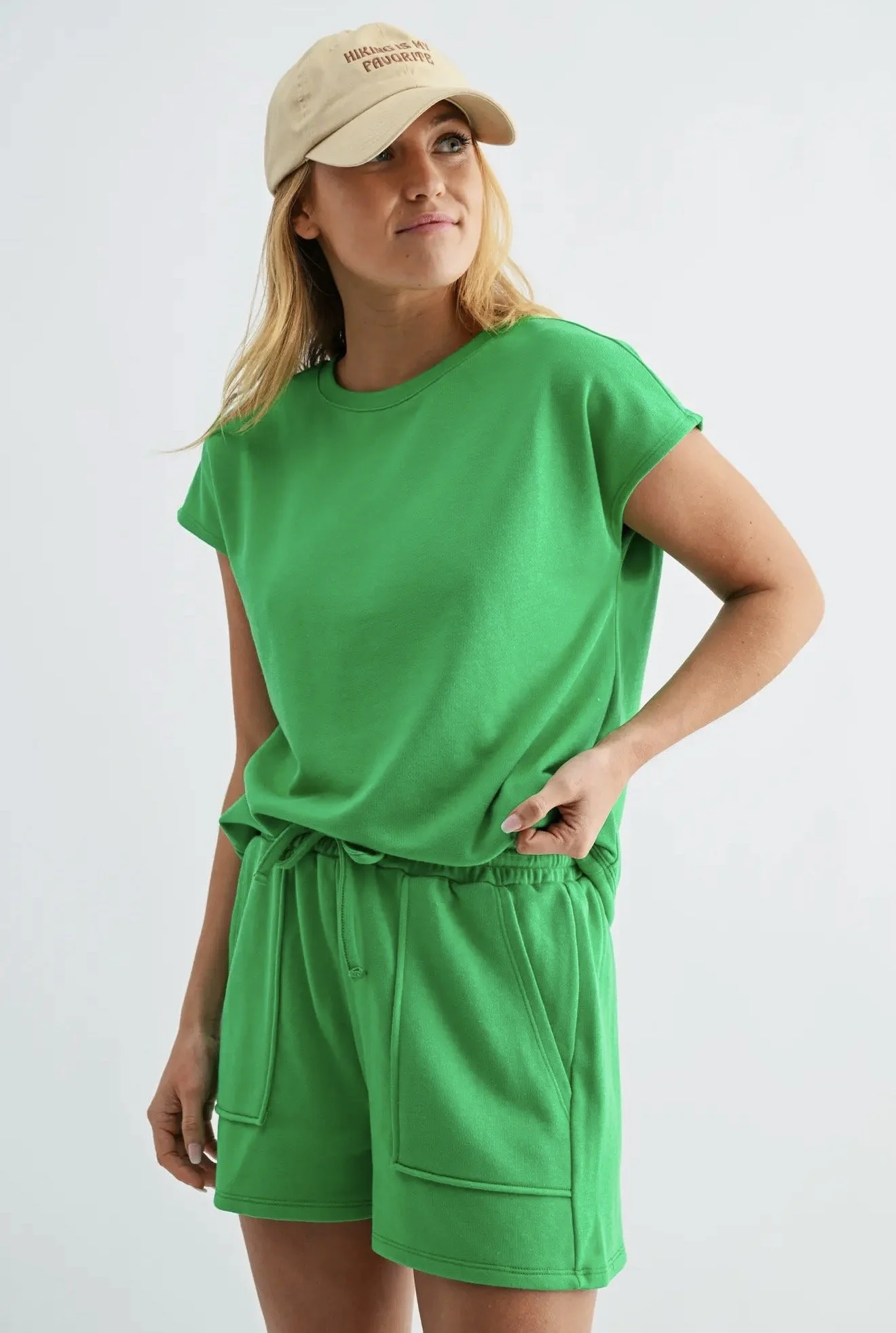 leisure set PREORDER