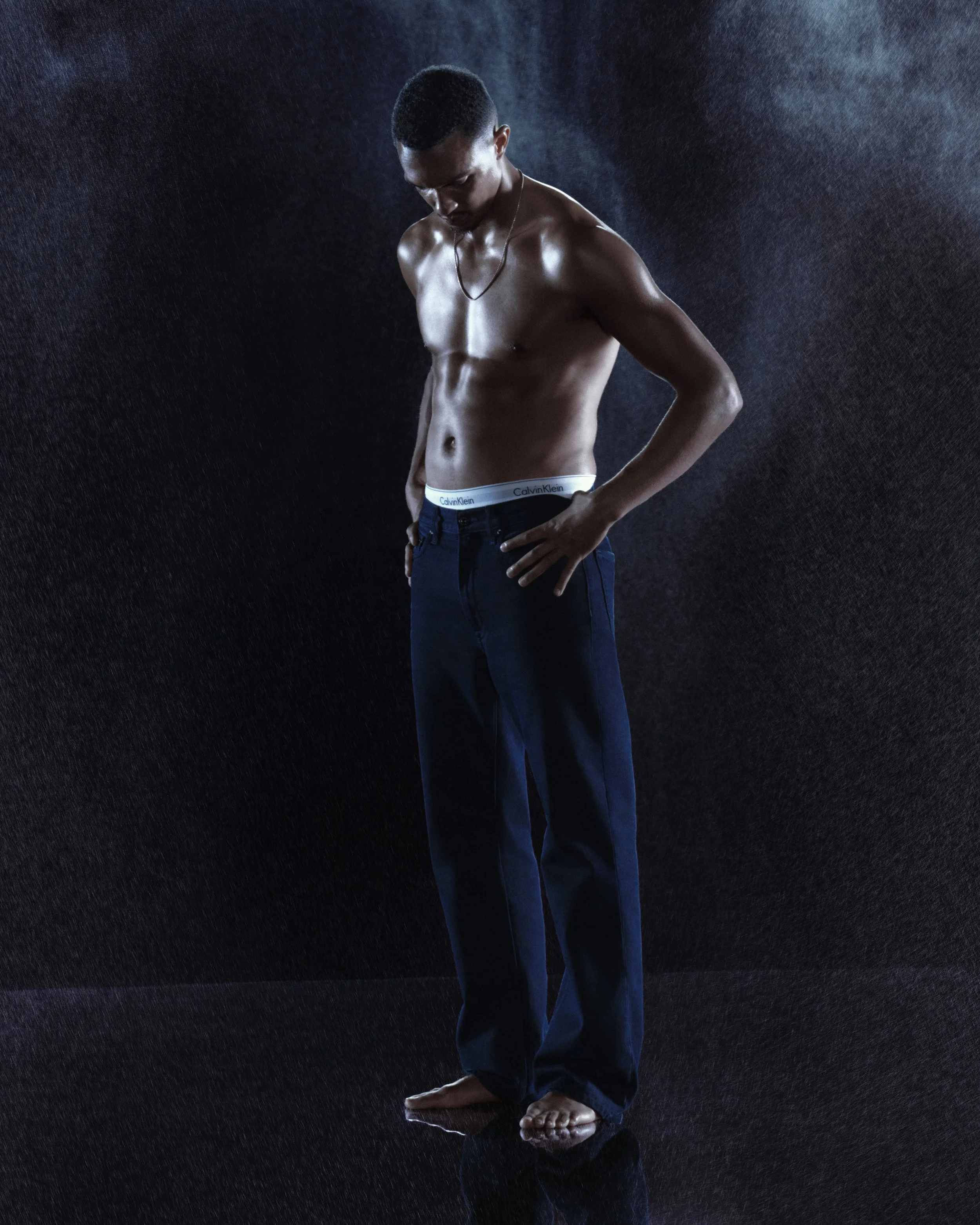 CK_250822_07_1123_V1_AW_HR 2.jpg