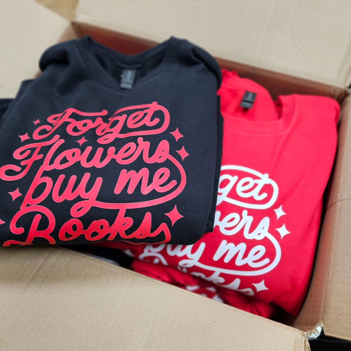 Self-love, but make it cozy 🥰 Come stay cozy with our Valentine's Day Edition Crewnecks 🥰 Made for chilly days, warm hearts &amp; all the love ❤️ 📚 #lovejuicebuzz #morethanjustjuice #cozy #valentinesday #loveisintheair #supportlocal #somd