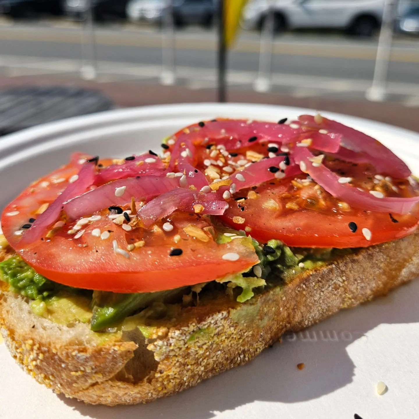 Operation FREE Boardwalk Lemonade was a success this afternoon 🙌🏼 Saw some new faces 😀 And some more familiar ones 😉 All were happy to have us back for the season! 🍋🥑 We will be back Friday &amp; Saturday starting at 11am! See you on the boardw