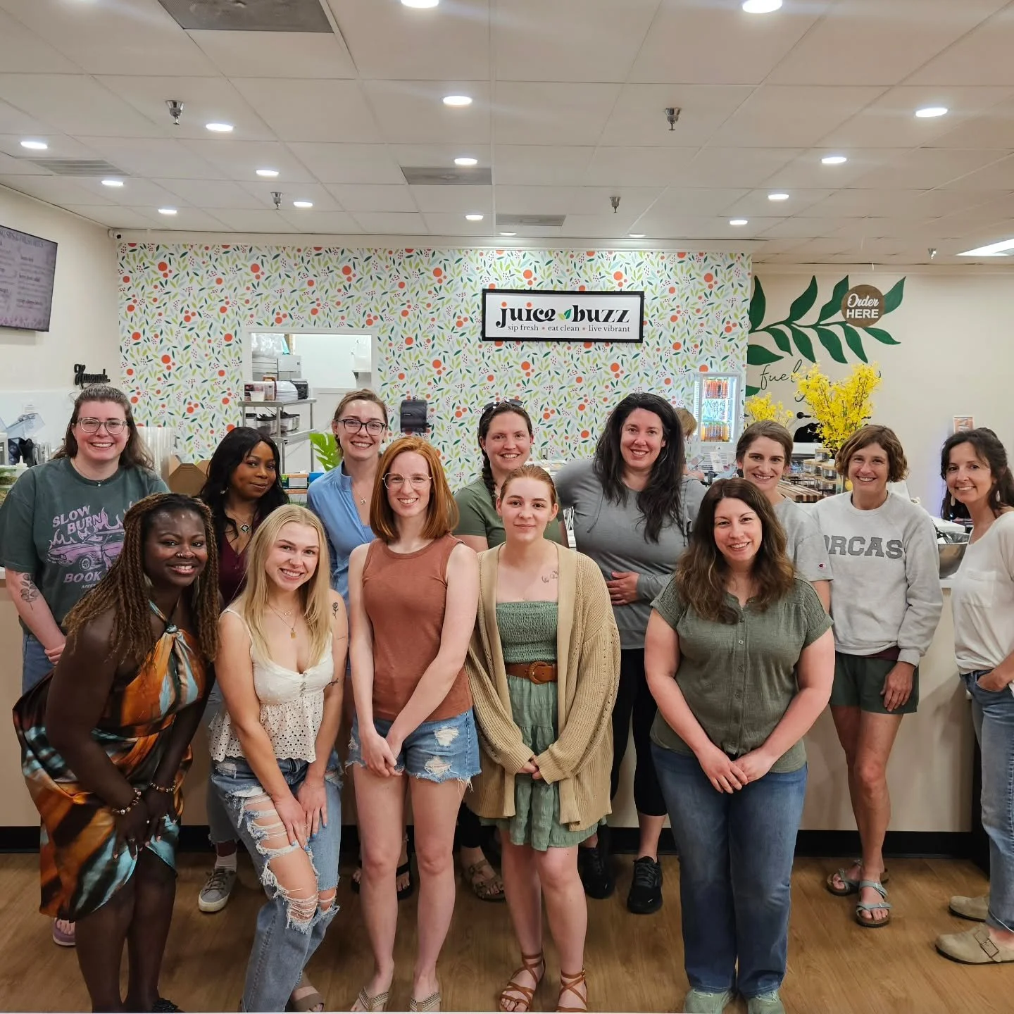 Book Club saw &amp; had it first!! Our NEW Premium Ube Glow Bowl ✨️ 
Ube (purple yam) brings a naturally sweet, vanilla-like flavor with a creamy texture and that signature vibrant color. One bite and you&rsquo;ll get it. Think vanilla, coconut, and 