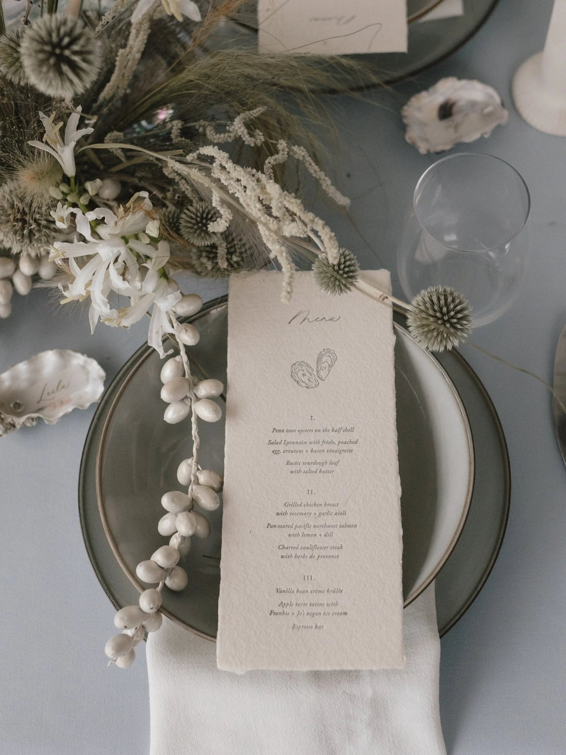 coastal-wedding-menu-tablescape-inspiration.jpg