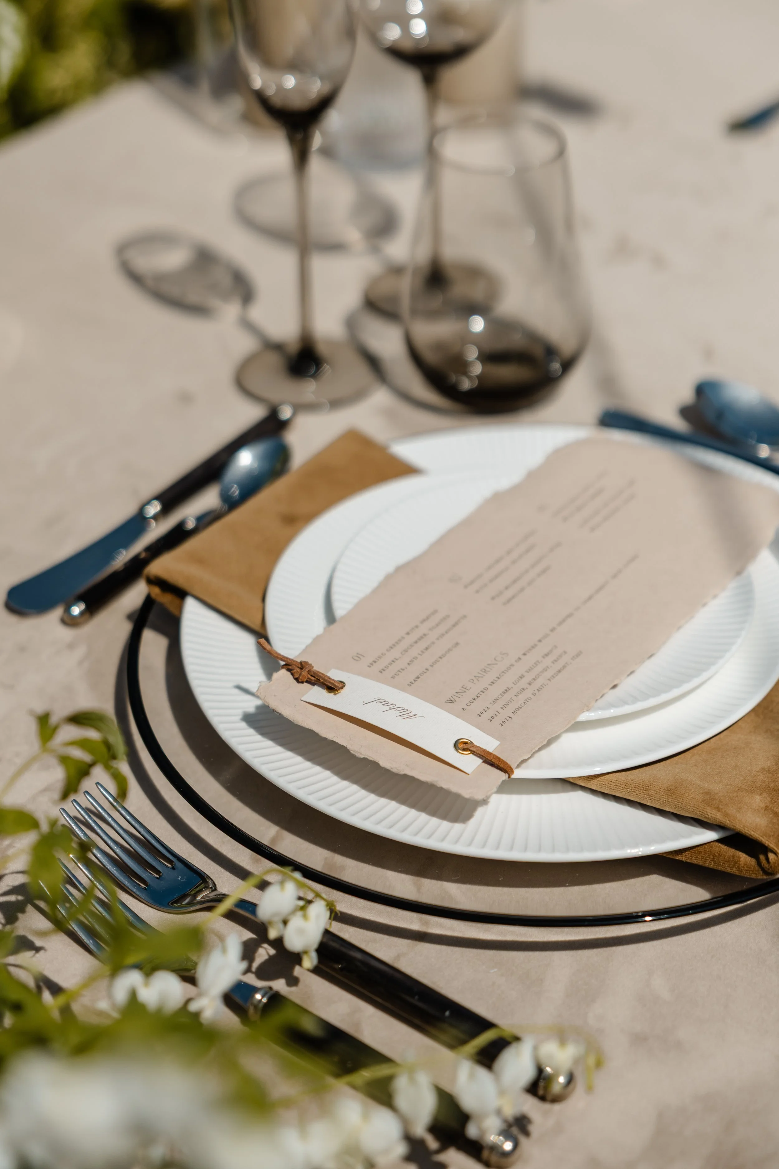 ralph-lauren-wedding-mennu-tablescape.jpg