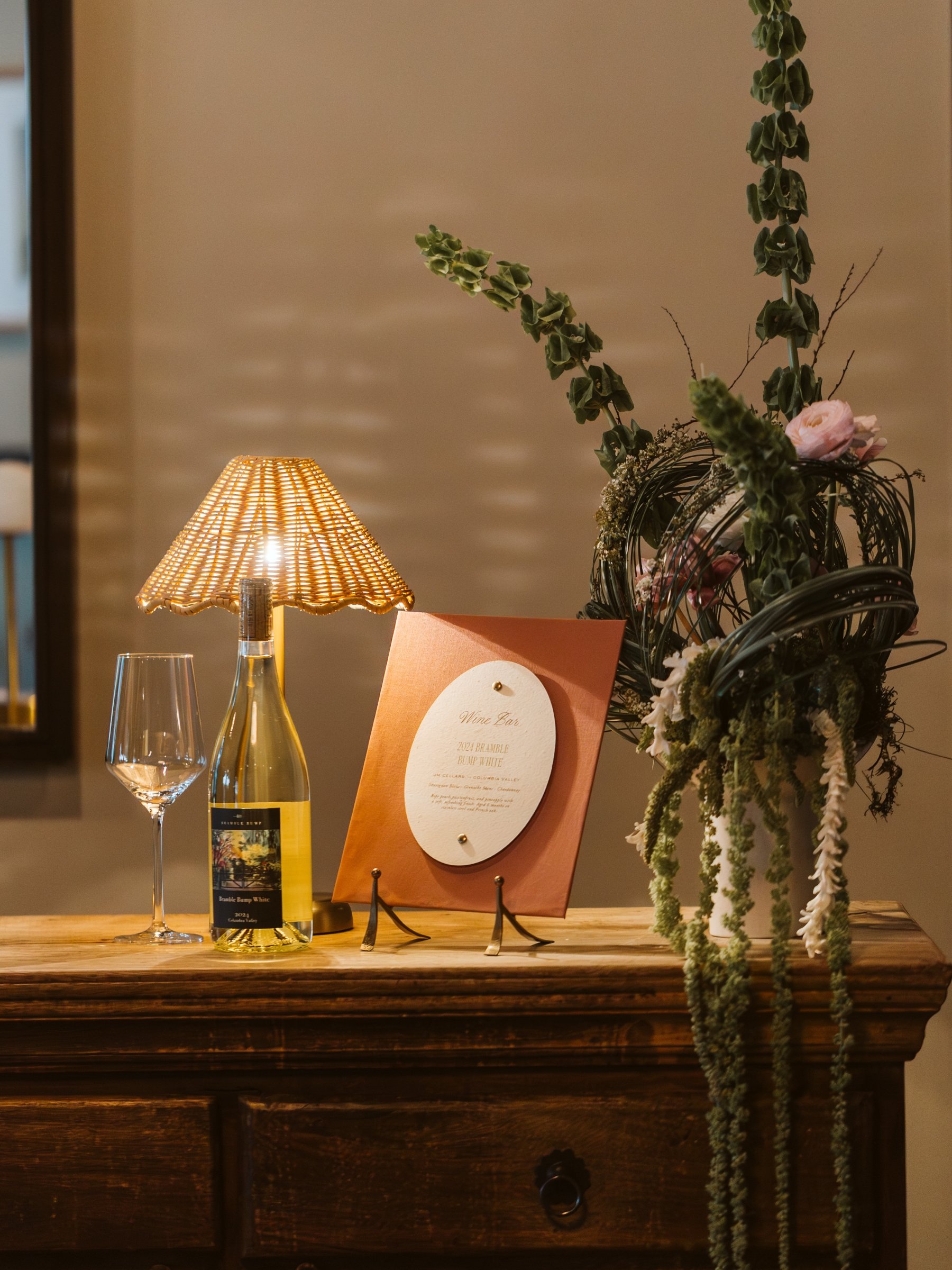 woodinville-winery-wedding-bar-sign-stationery.jpg