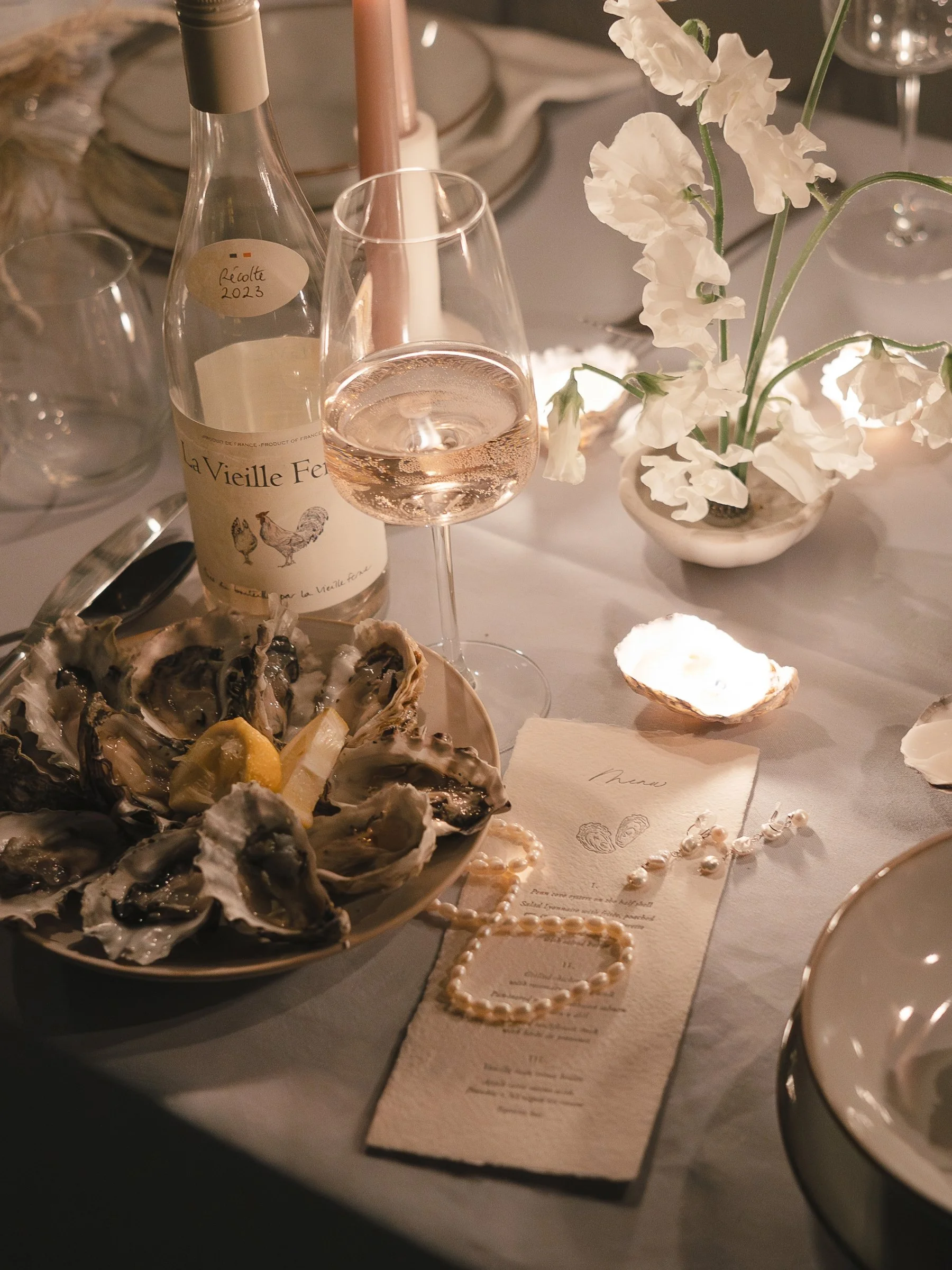 oyster-wedding-tablescape-menu-design.jpg