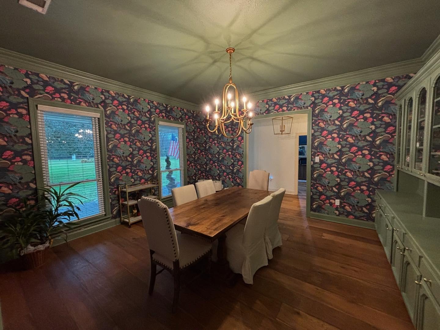 &ldquo;A picture is worth a thousand words.&rdquo; -Mr. Barnard

This is very realistic in our world today filled with social media. Let these finish/after pictures register on what your home could become!

#constructin 
#renovation 
#wallpaper 
#hom