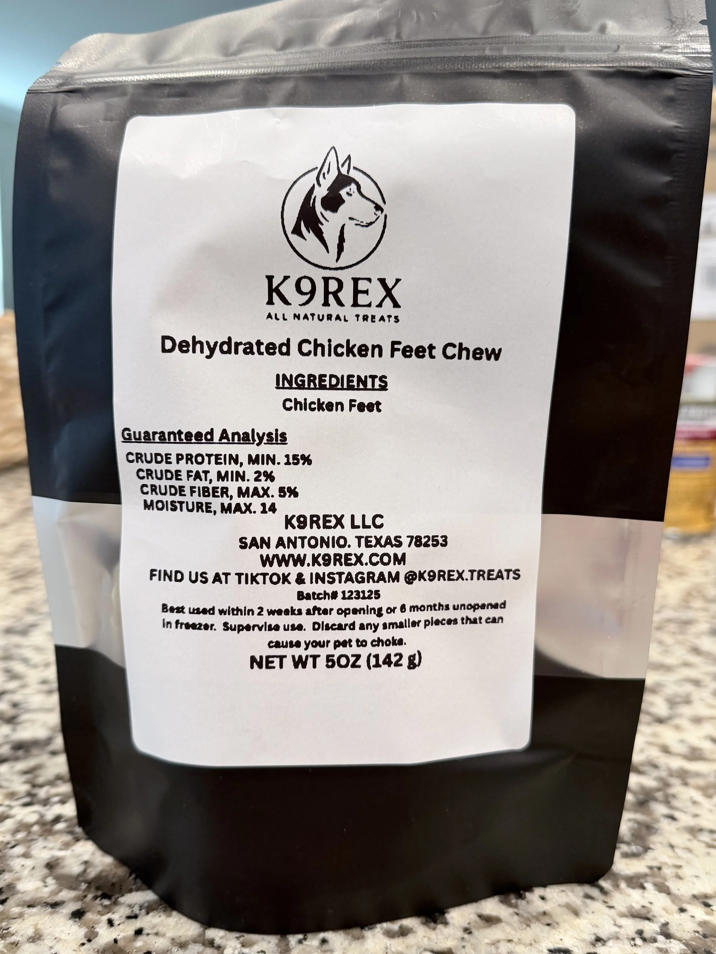 Dehydrated Chicken Feet.jpeg