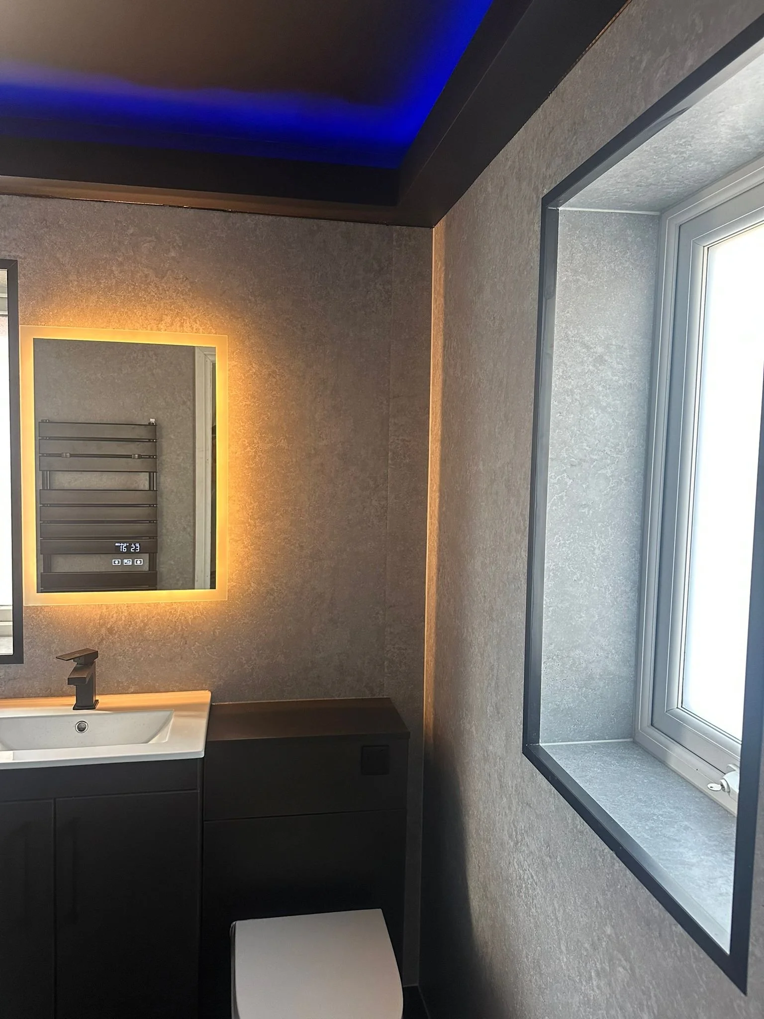 PHOTO-2026-04-22-17-17-24 (2).jpg