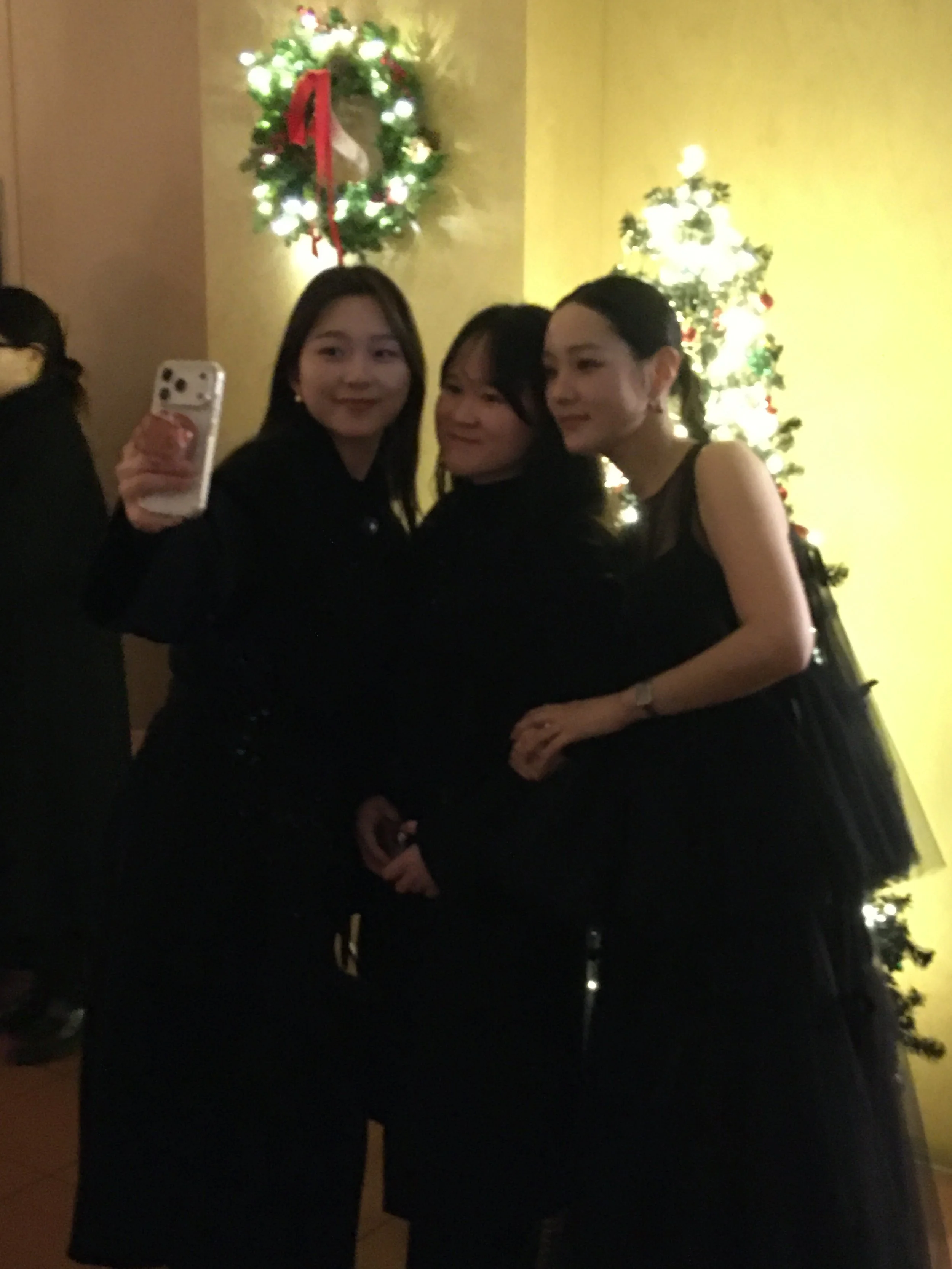 P20251212_200127682_D2A26F03-C3C3-42FC-BBE6-BE34C8C47747.JPG