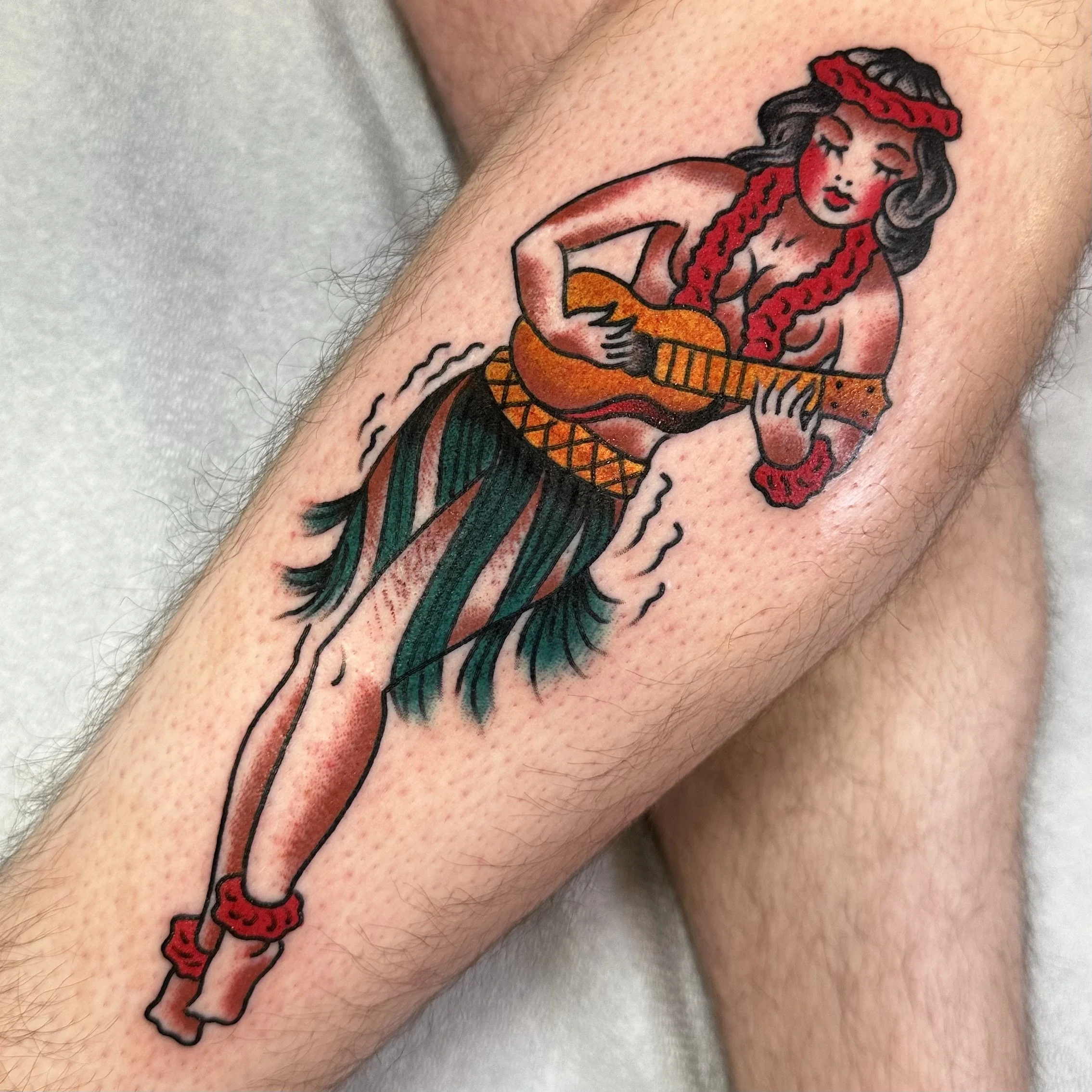 Traditional tattoo artist Jeff Young, pinup tattoo by Jeff Young in San Diego, San Diego tattoo artist 