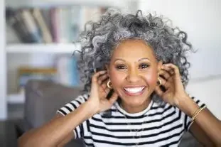 Beauty &amp; Confidence After 60: Redefining Style on Your Own Terms