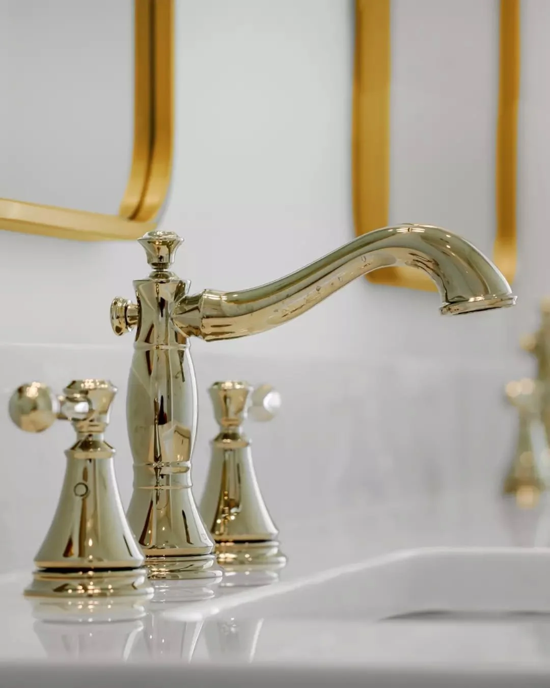 From the way the light hits each surface to the intentional details woven into every corner &mdash; nothing here is accidental. ✨

If you&rsquo;re saving this for your home mood board&hellip; same.
And the best part? This can actually be your reality