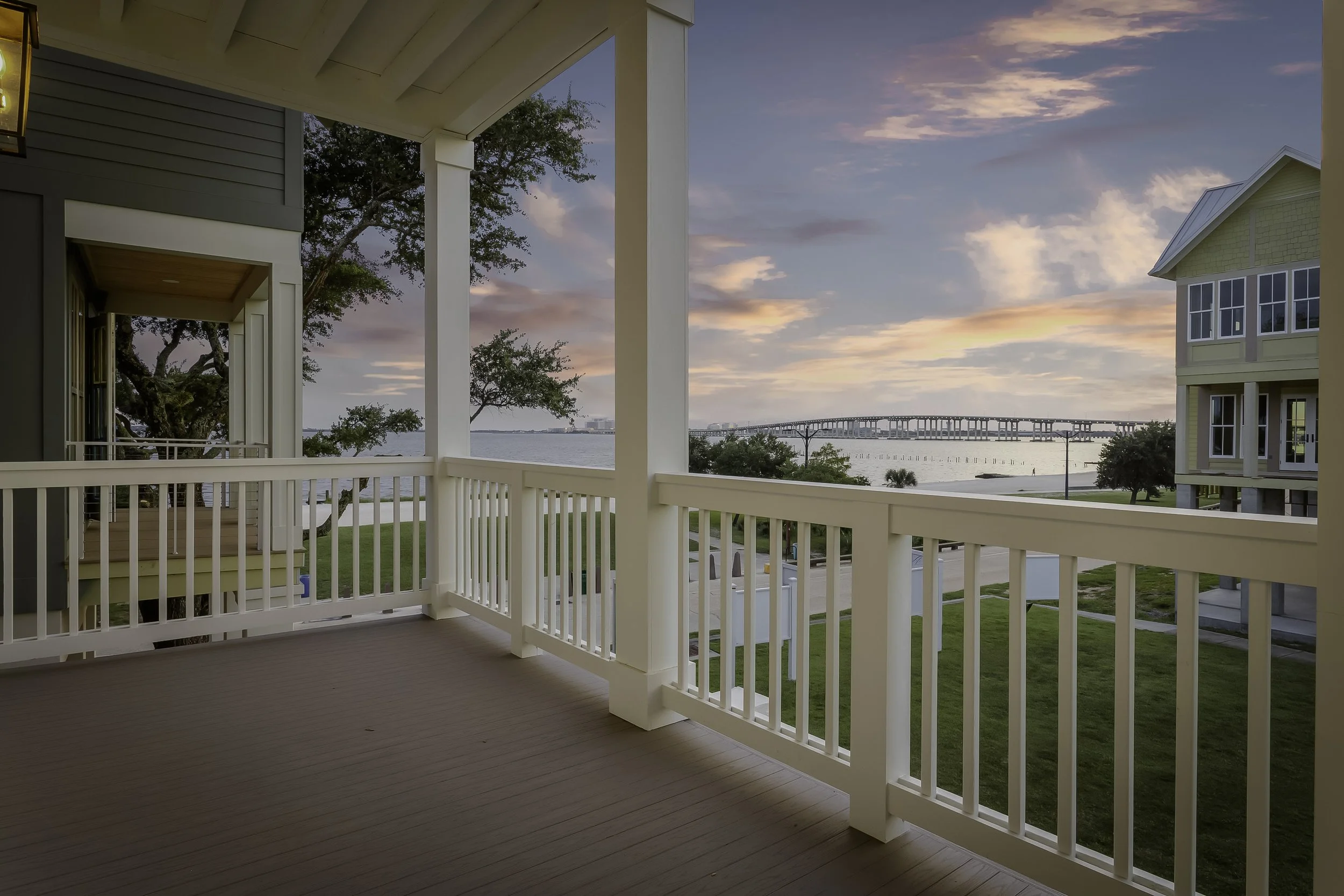 What It’s Like to Live on Front Beach in Ocean Springs, Mississippi