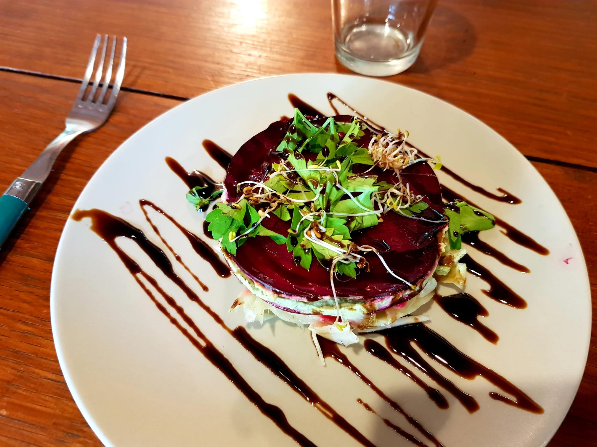 Location de gîte écologique en Occitanie pour retraites yoga, stages et séjours nature, jusqu’à 15 personnes.