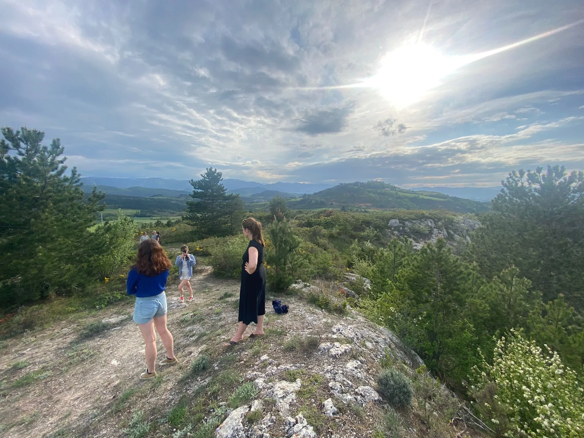 Hébergement de groupe avec grand jardin à 30 min de Limoux