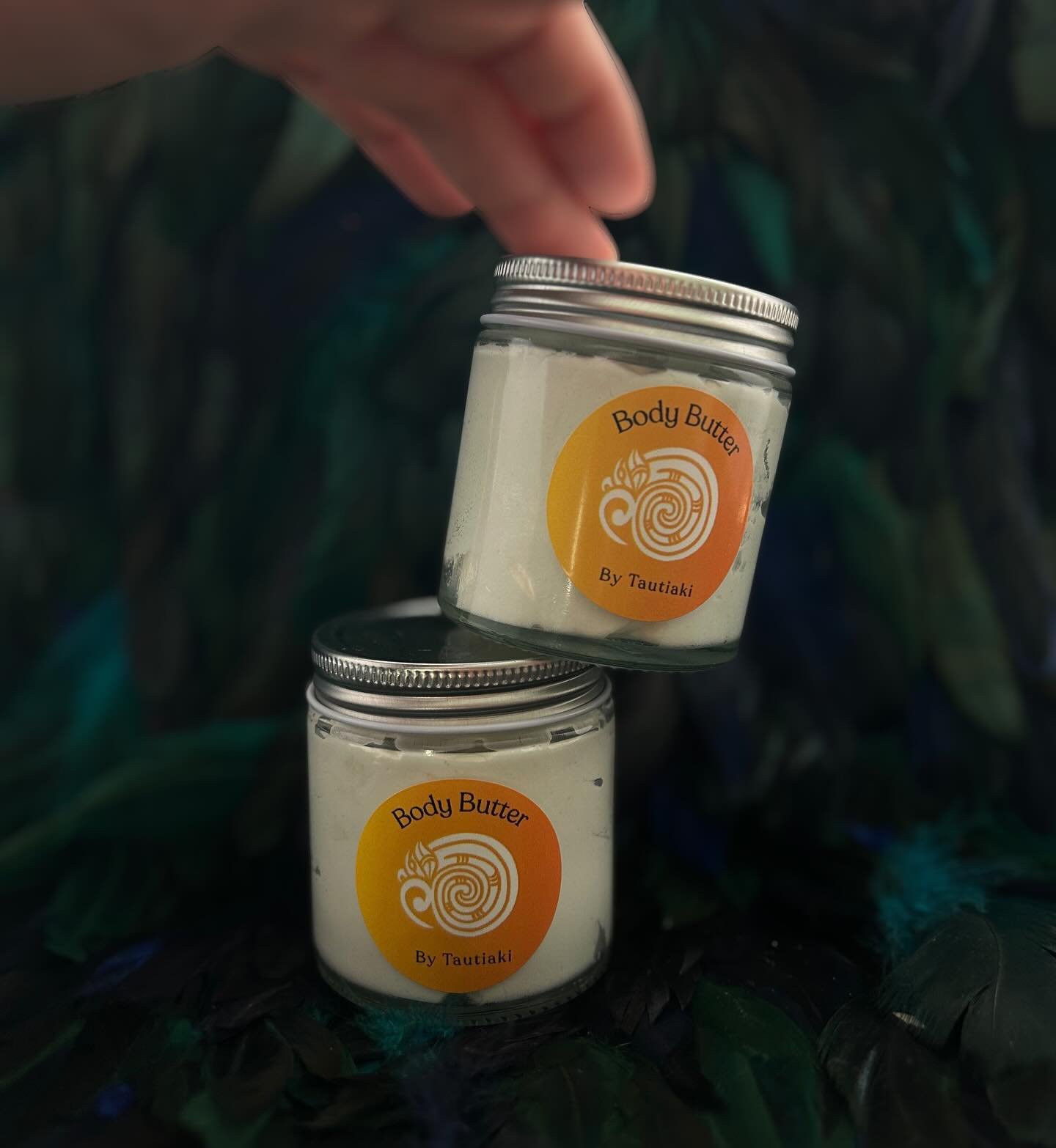 Our beautiful body butter 🧈 

Made with butters - mango, shea butter, cocoa butter to mention a few. Our body butter is made with so many amazing ingredients. vitamin E, botanical oils like almond, olive oil and coconut. Not only is this so good and