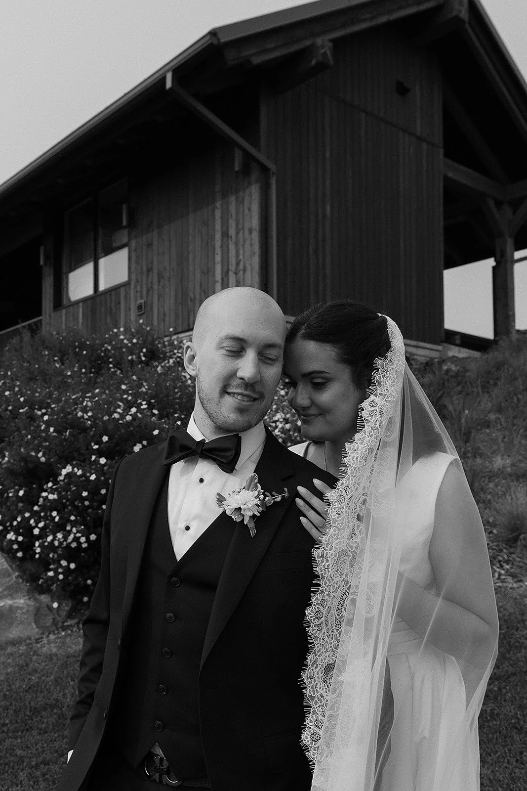 Siobhan & Rhys Sneak Peek-20.jpg