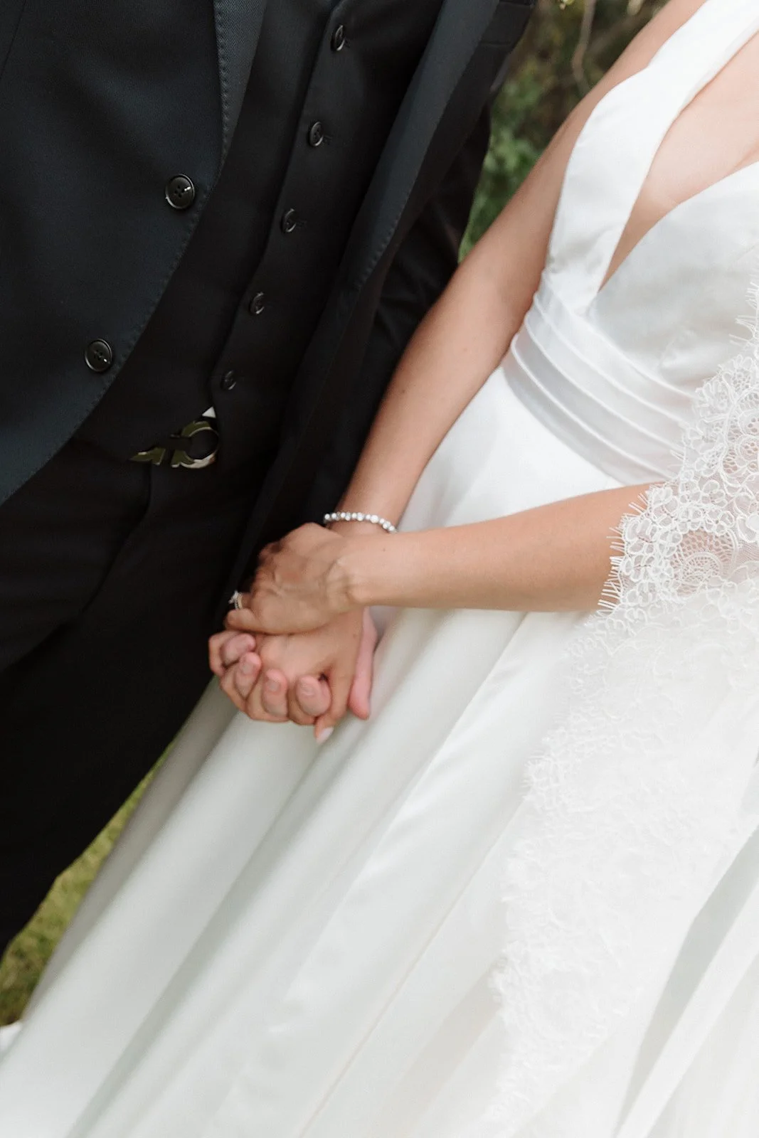 Siobhan & Rhys Sneak Peek-39.jpg
