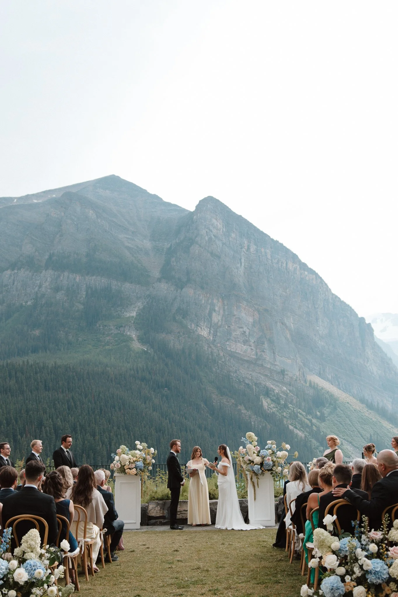 BEYOND THE VIEW—A SUMMER WEDDING AT FAIRMONT CHATEAU LAKE LOUISE