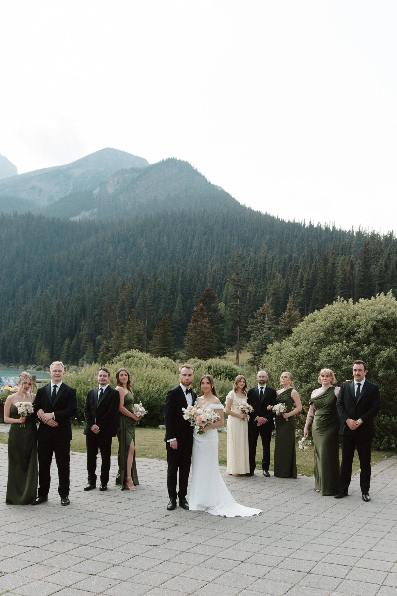 fairmont-lake-louise-wedding-editorial-banff-romantic-documentary-wedding-photography-keara-maria-photography-14.jpg