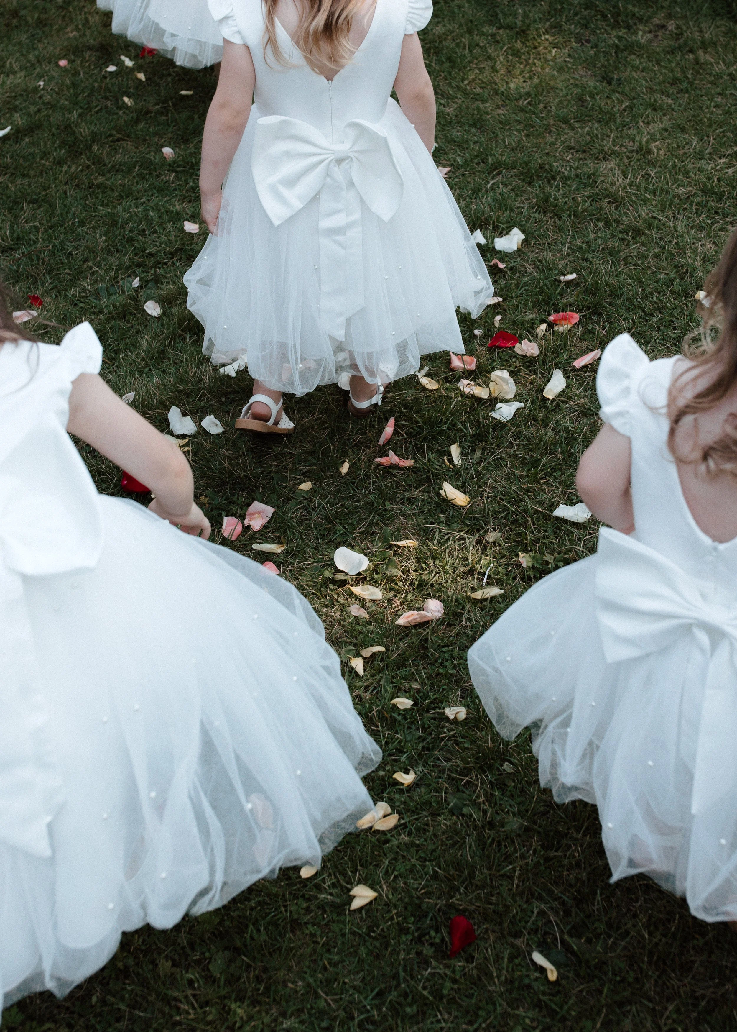 Luxury-Editorial-Wedding-Calgary-Photographer-rouge-yyc-bride-venues-rouge-inglewood-09.jpg