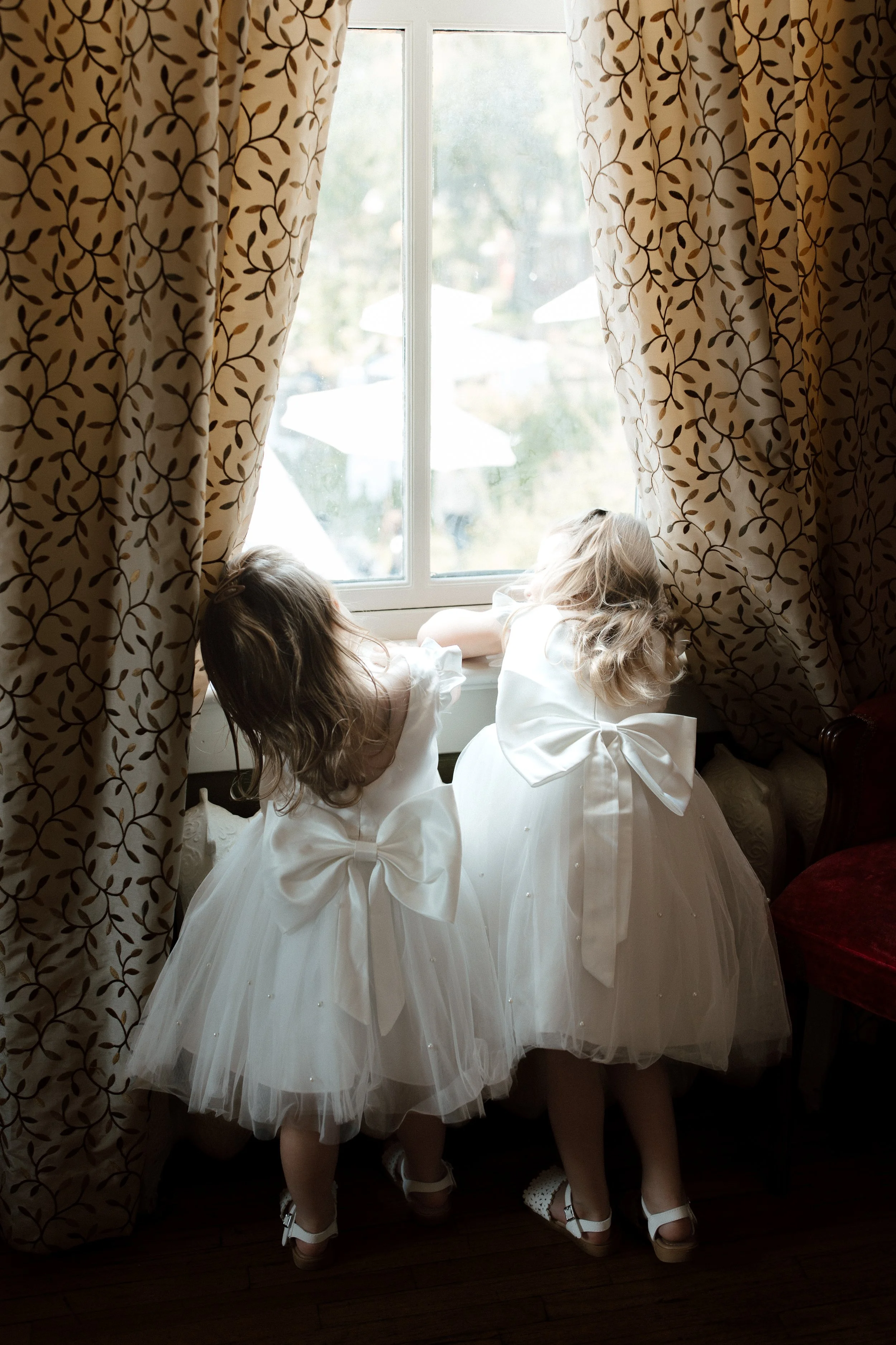 Luxury-Editorial-Wedding-Calgary-Photographer-rouge-yyc-bride-venues-rouge-inglewood-33.jpg