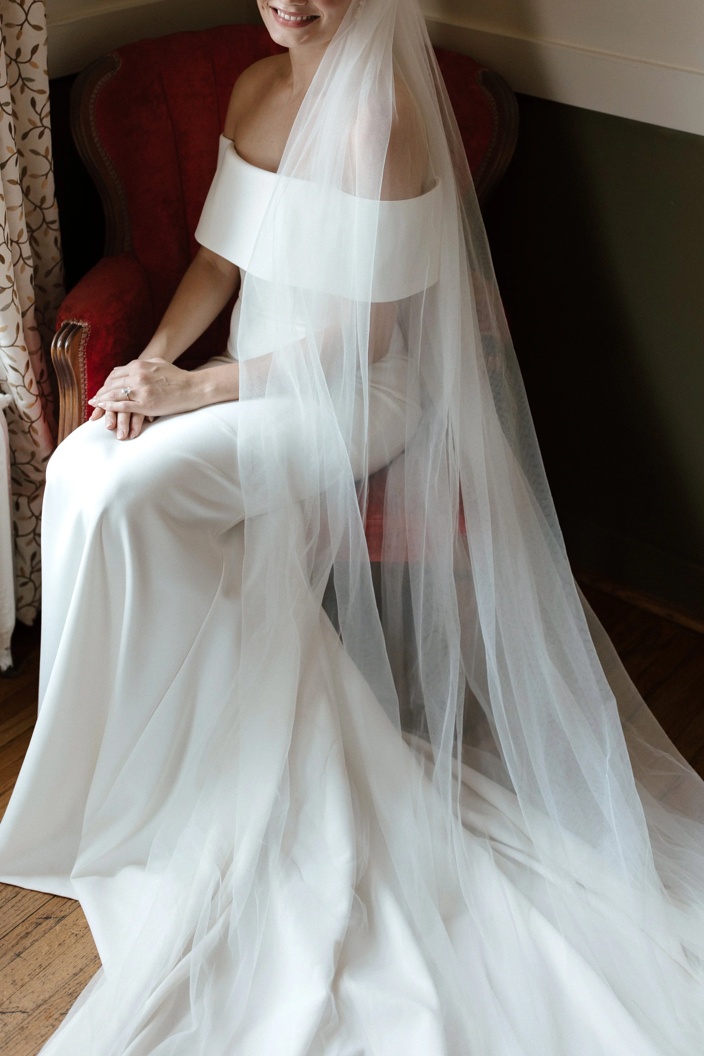 Luxury-Editorial-Wedding-Calgary-Photographer-rouge-yyc-bride-venues-rouge-inglewood-26.jpg