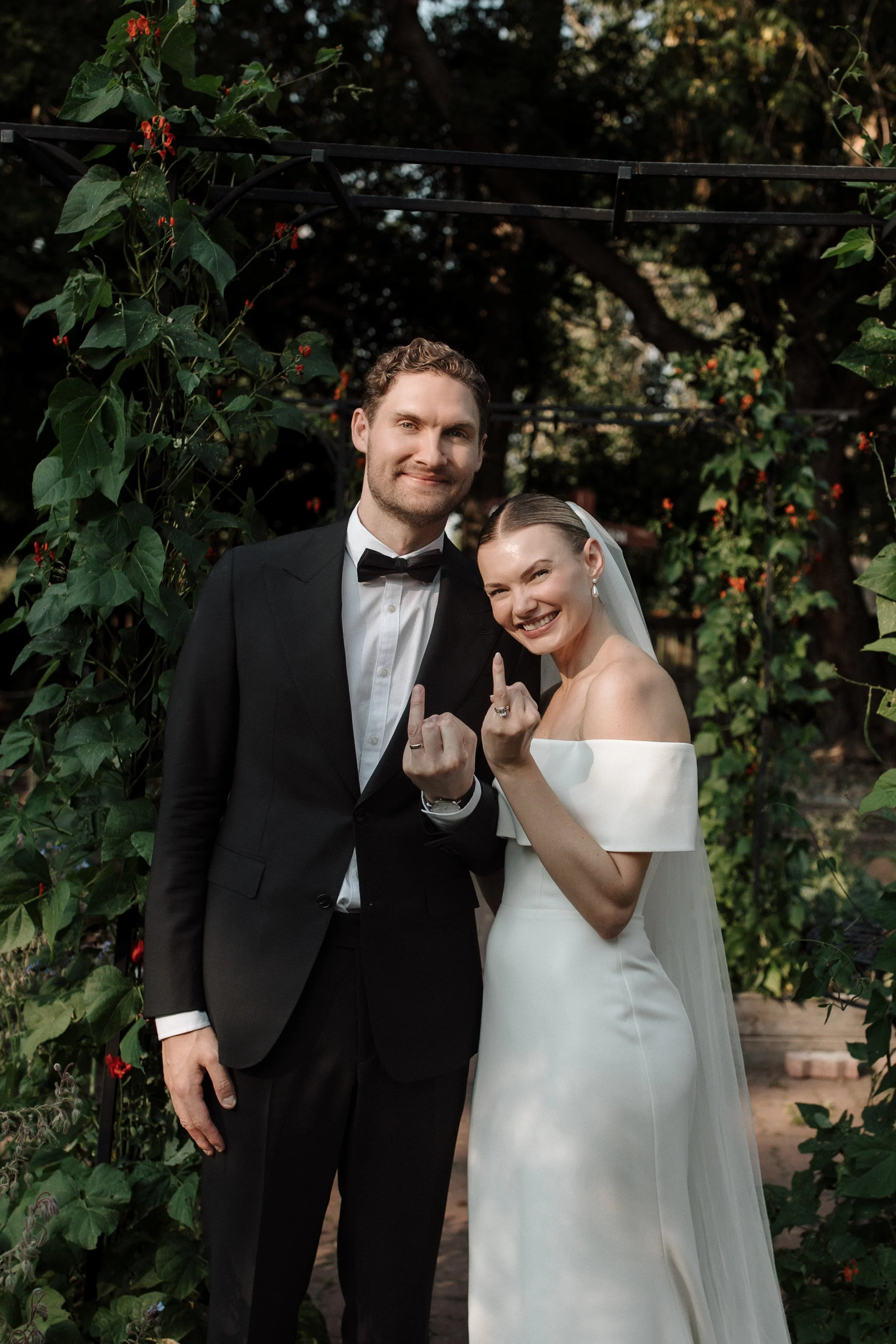 August Garden Wedding at Rouge Restaurant | Calgary Wedding Photographer
