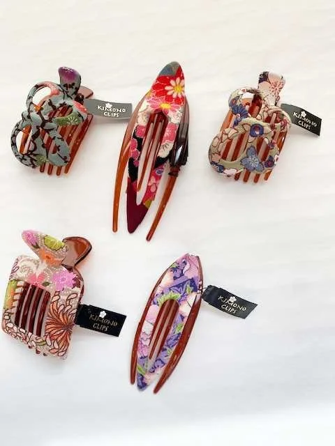 kimono clips.jpg