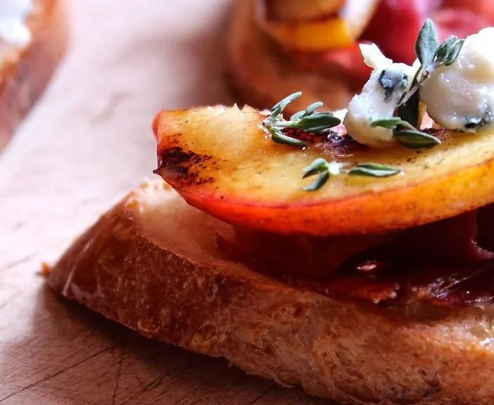 cedar-and-salt-peach-bruchetta-herbs.jpeg