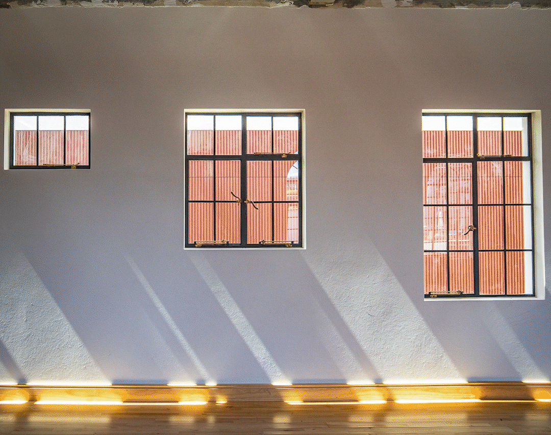 An animated slideshow showing the various function spaces at Hamilton Hotel. Iconic, historic rooms with polished timber floors, leaded windows and high ceilings.