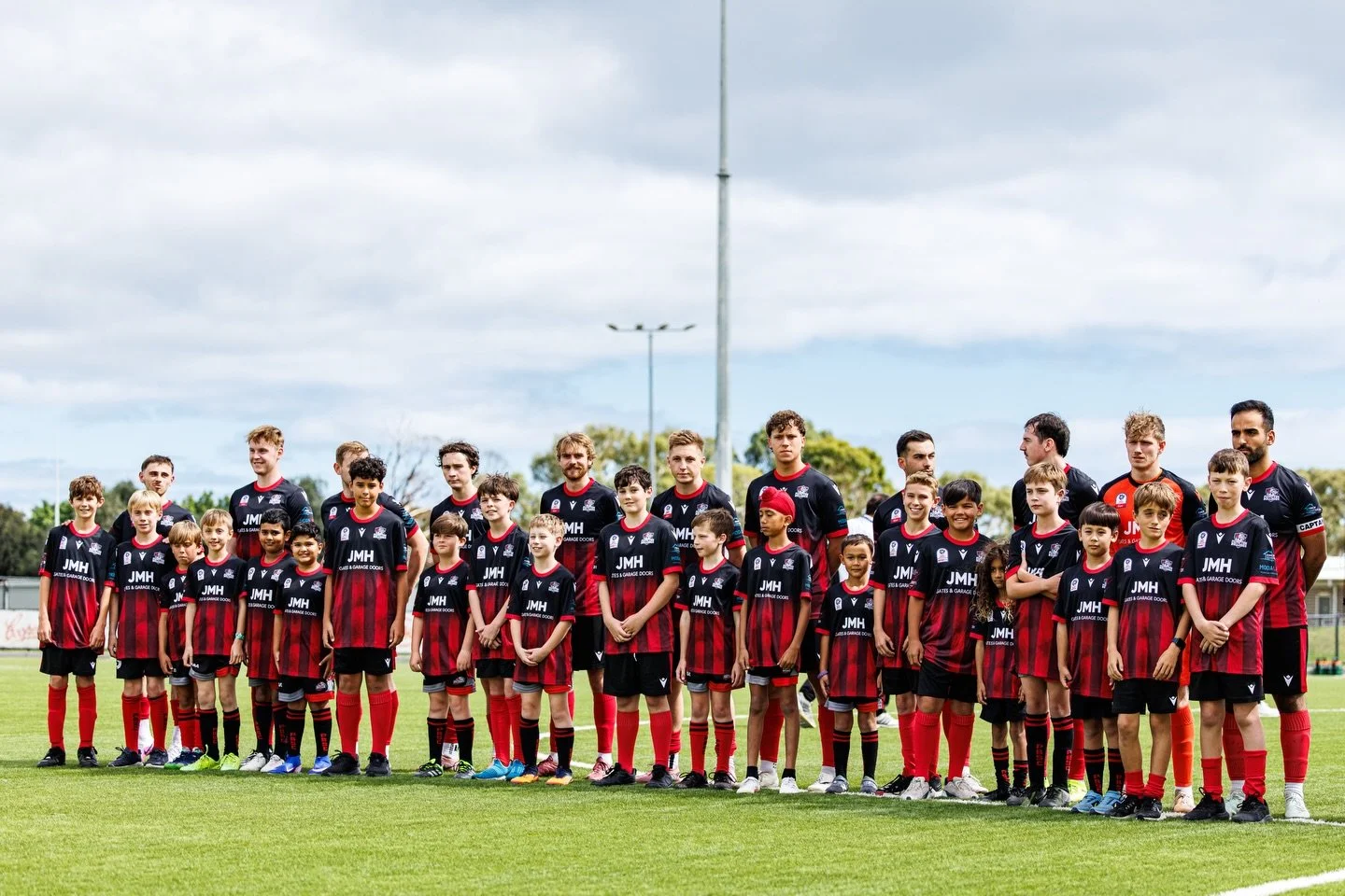 Had the pleasure of shooting the @plymptonbulldogssc first home game in the State league division!

Looking forward to more opportunities to work with local sporting clubs around Adelaide this year!

Interested in some photos for your local sporting 