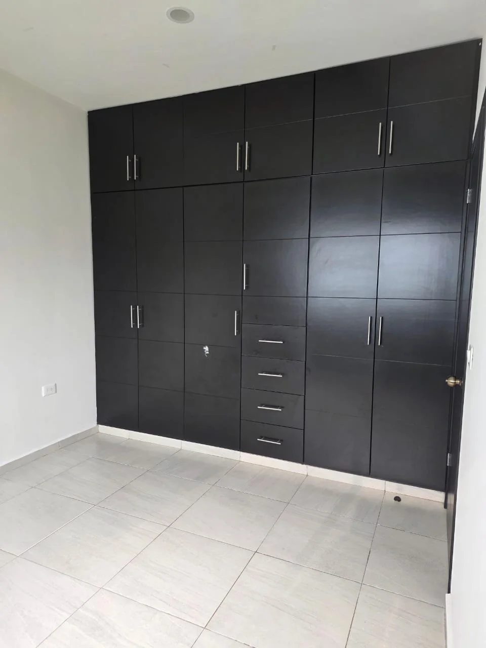 WhatsApp Image 2025-10-29 at 17.42.43 (2).jpeg