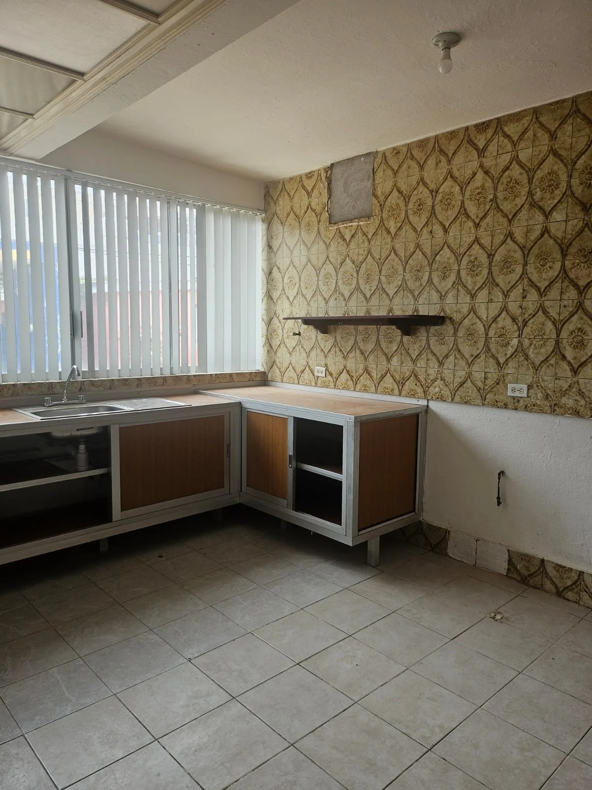 WhatsApp Image 2025-10-24 at 10.48.59 (6).jpeg