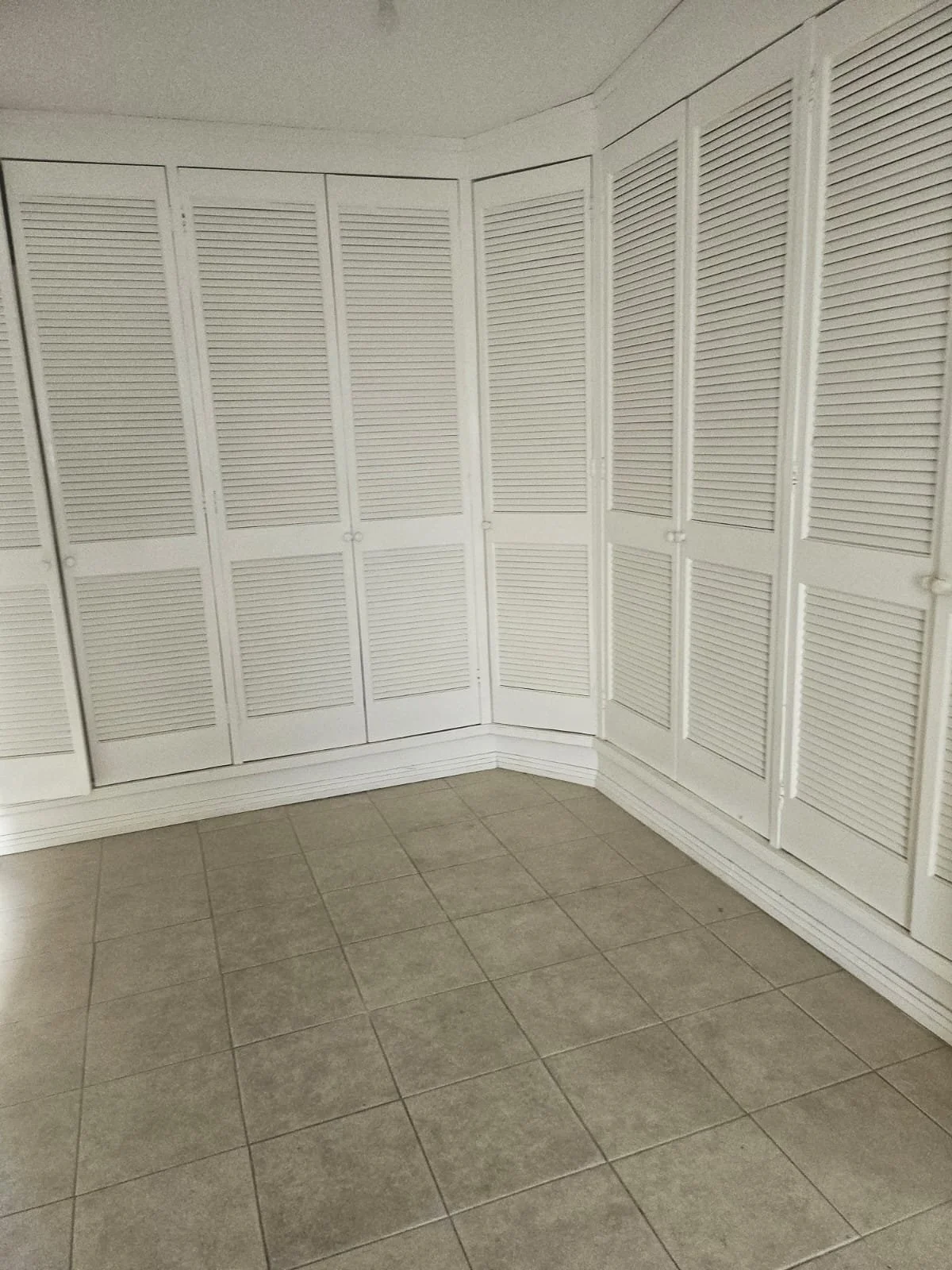 WhatsApp Image 2025-10-24 at 10.49.00 (1).jpeg