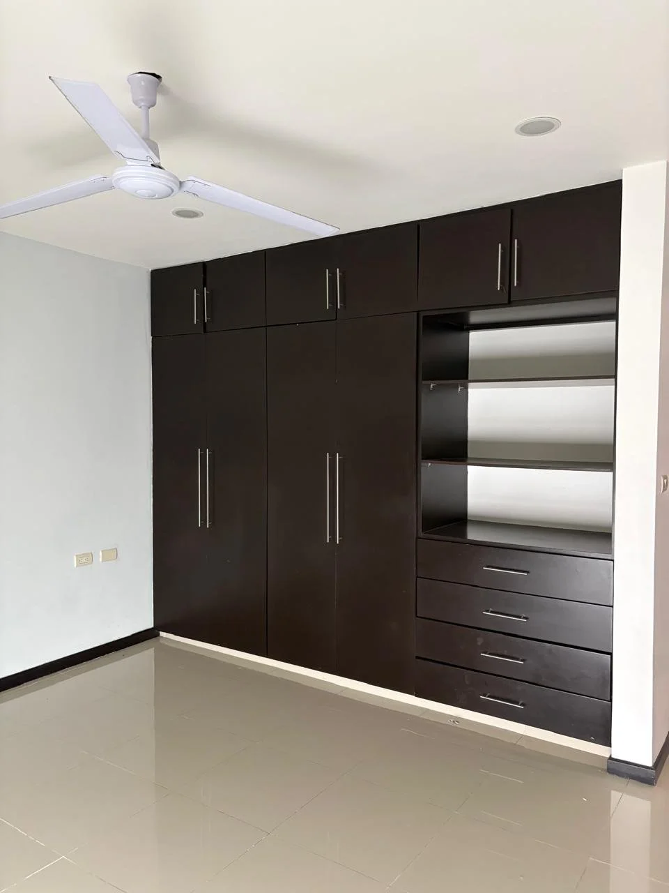 WhatsApp Image 2025-11-03 at 16.48.10 (6).jpeg