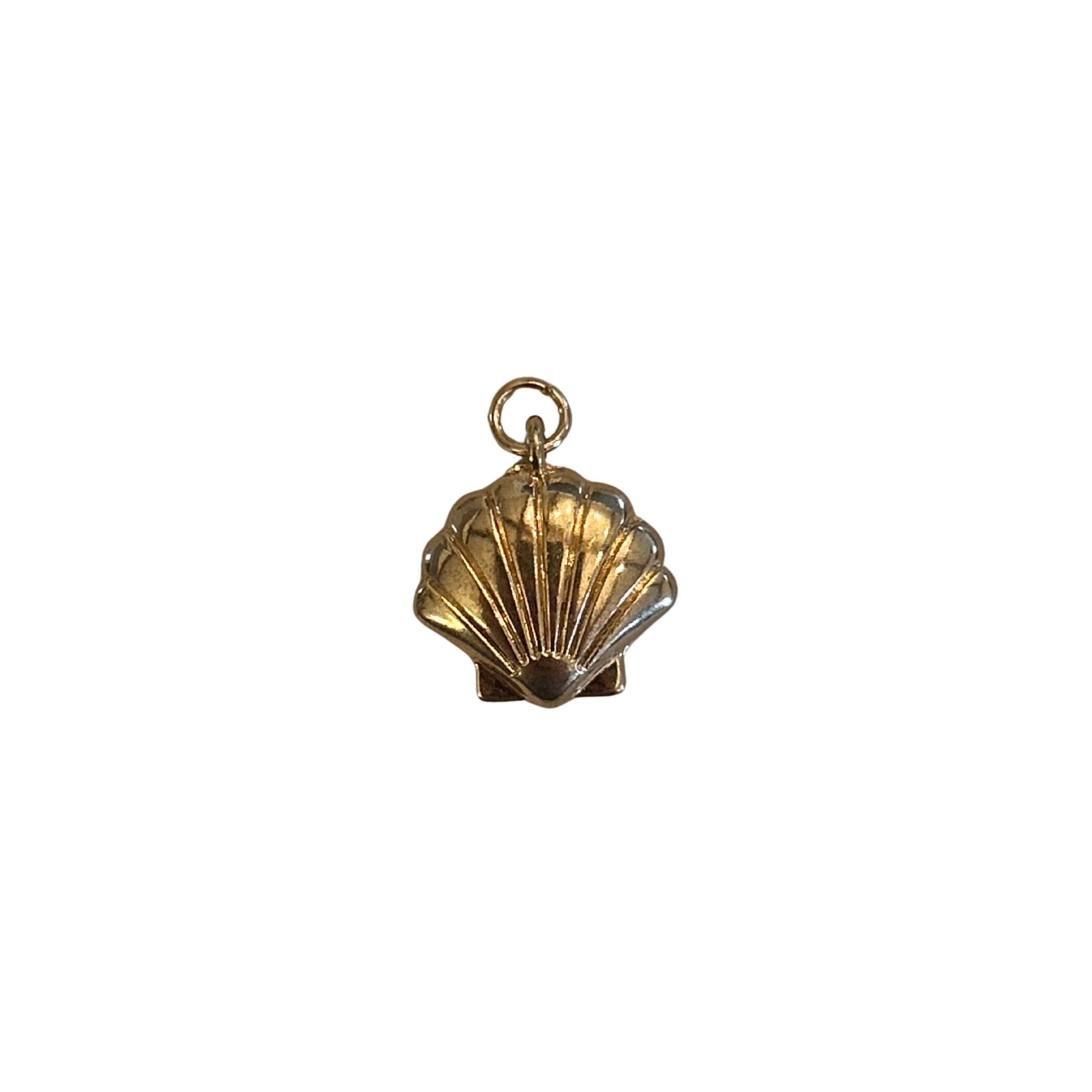 Gold Clam Shell Charm