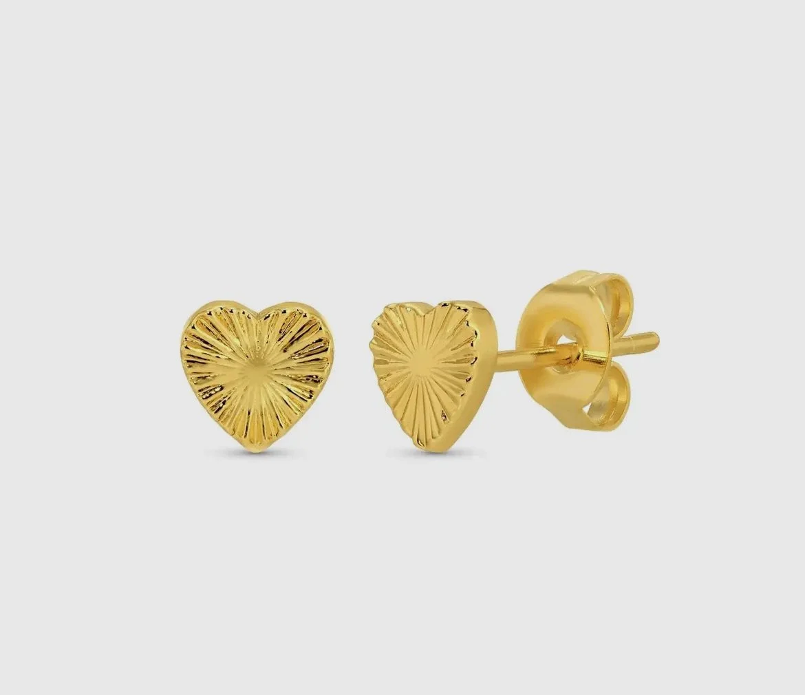 Gold heart studs